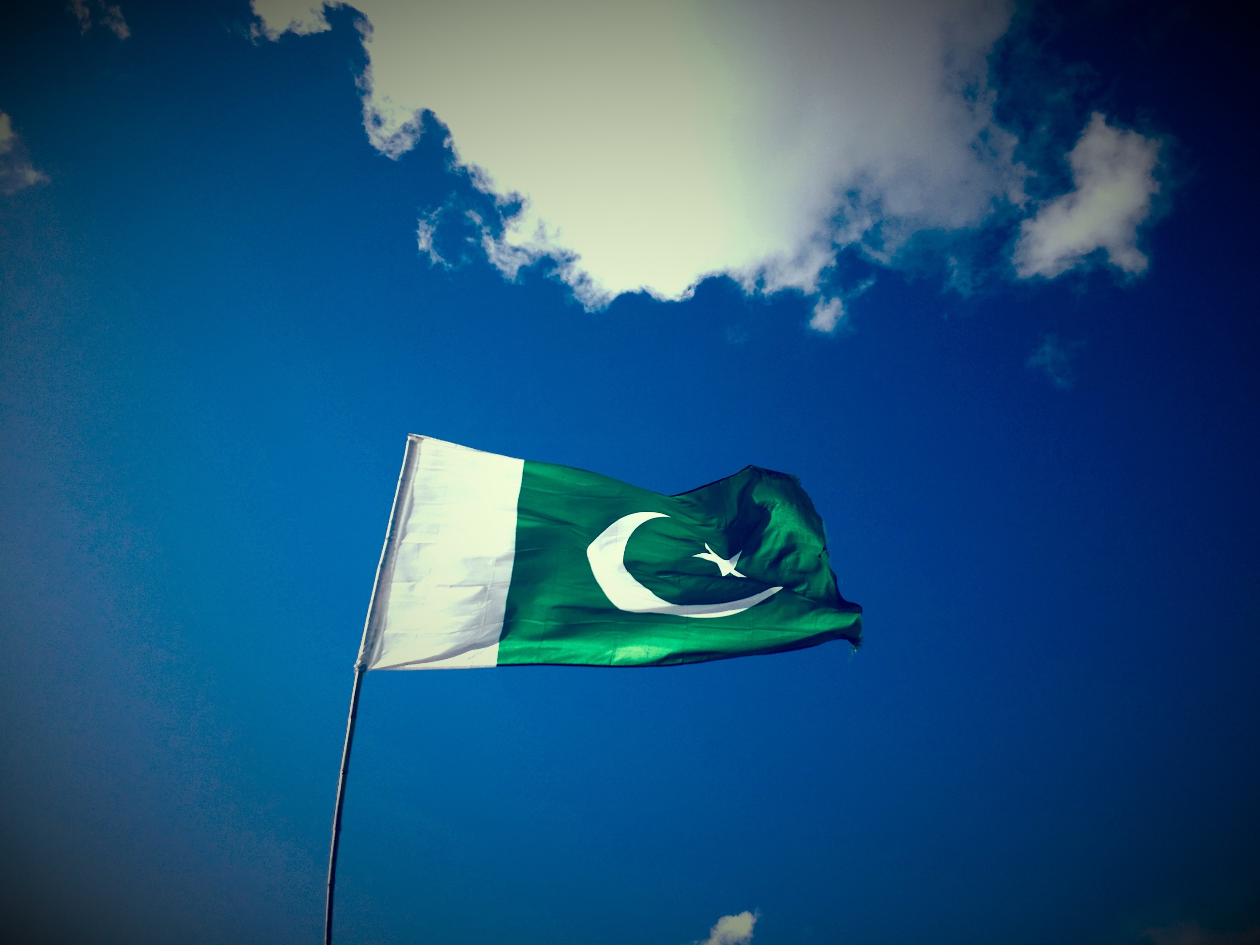 Pakistan, flag, sky, green, 4K, HD Wallpaper