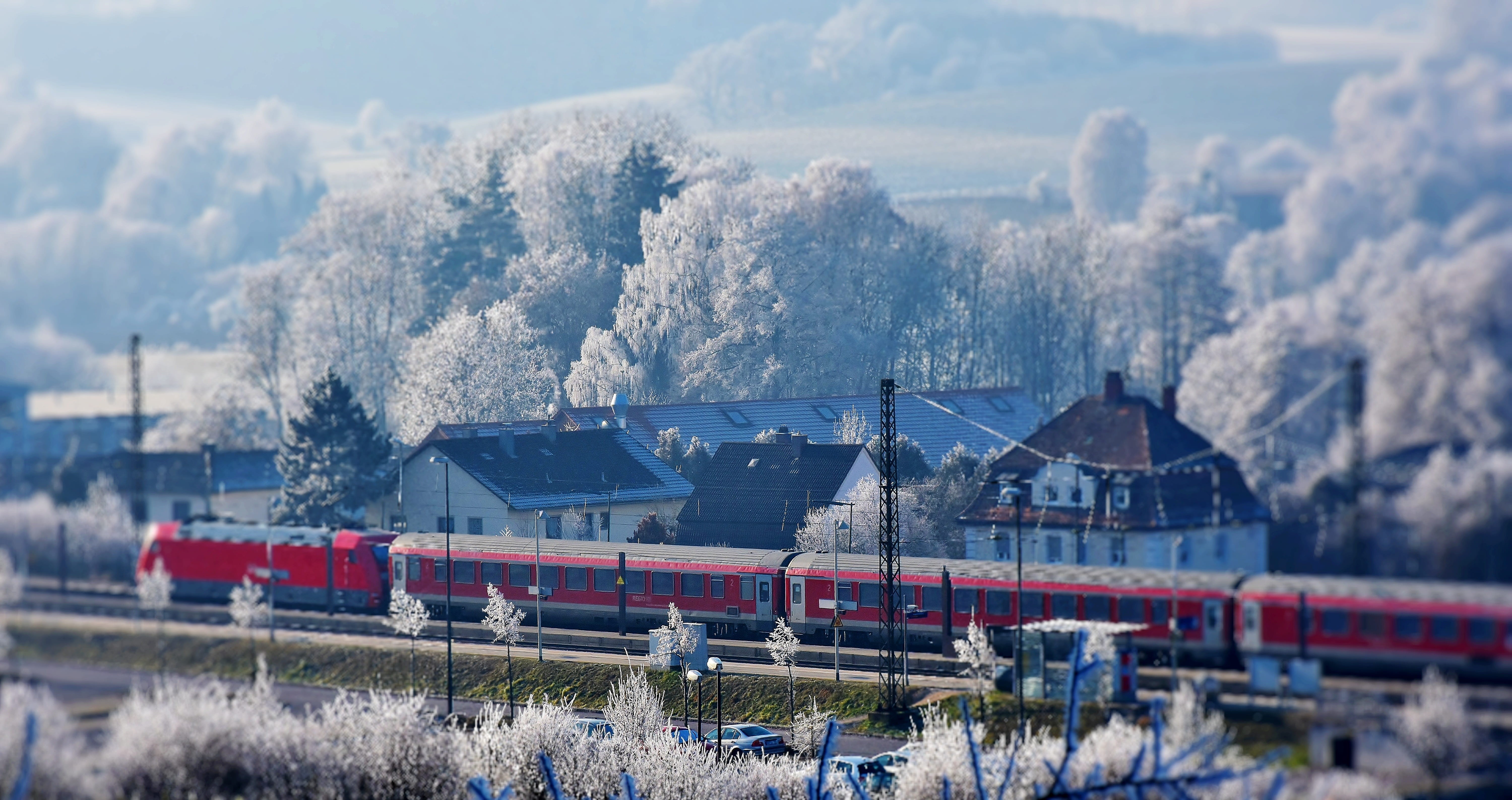 cold temperature, ze, cold, architecture, leave, rail traffic, railway, hoarfrost, public means of transport, train, snow, departure, longing, railways, HD Wallpaper