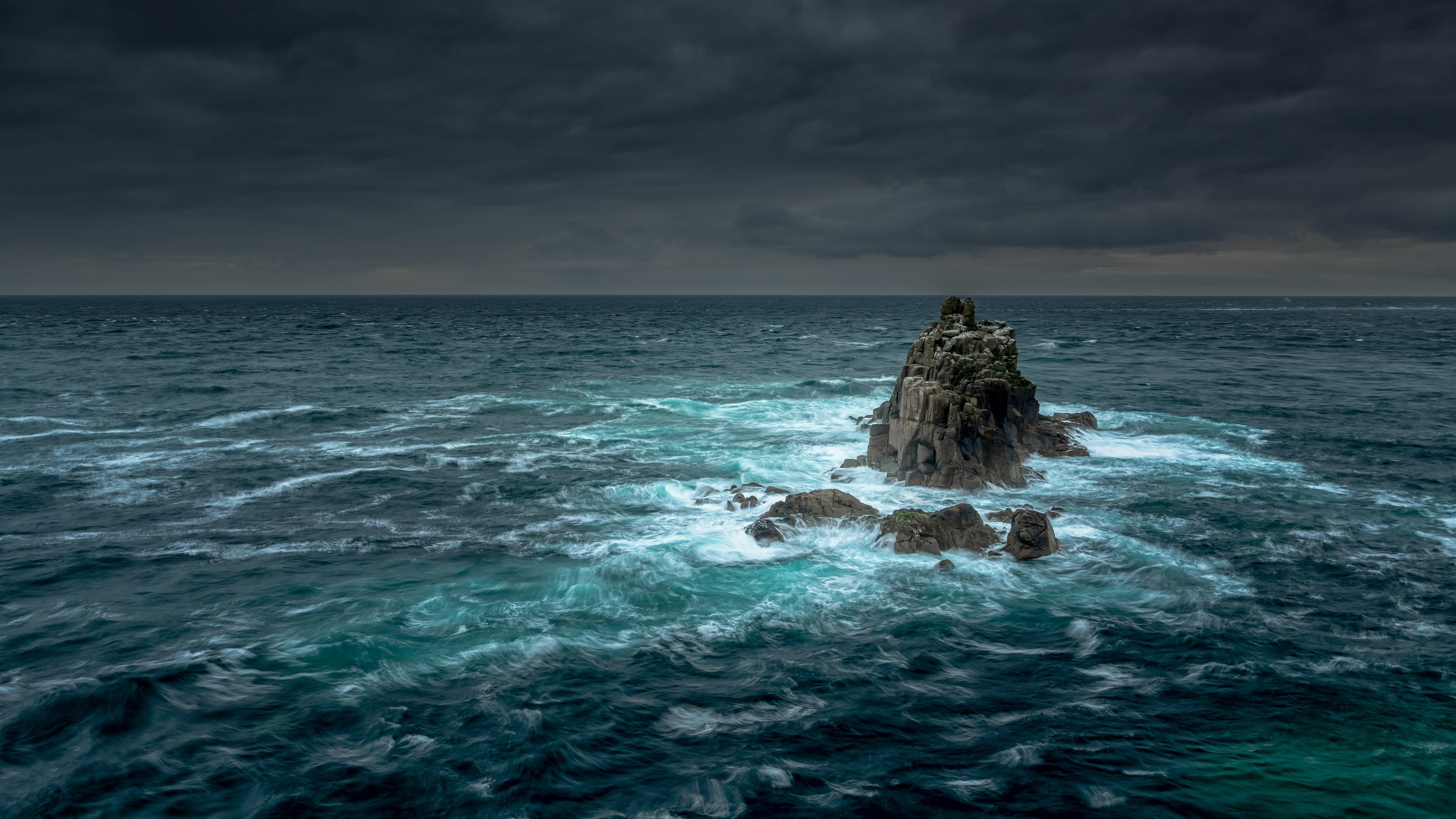 sea, 4K, ocean, wave, body of water, islet, horizon, rock, HD Wallpaper