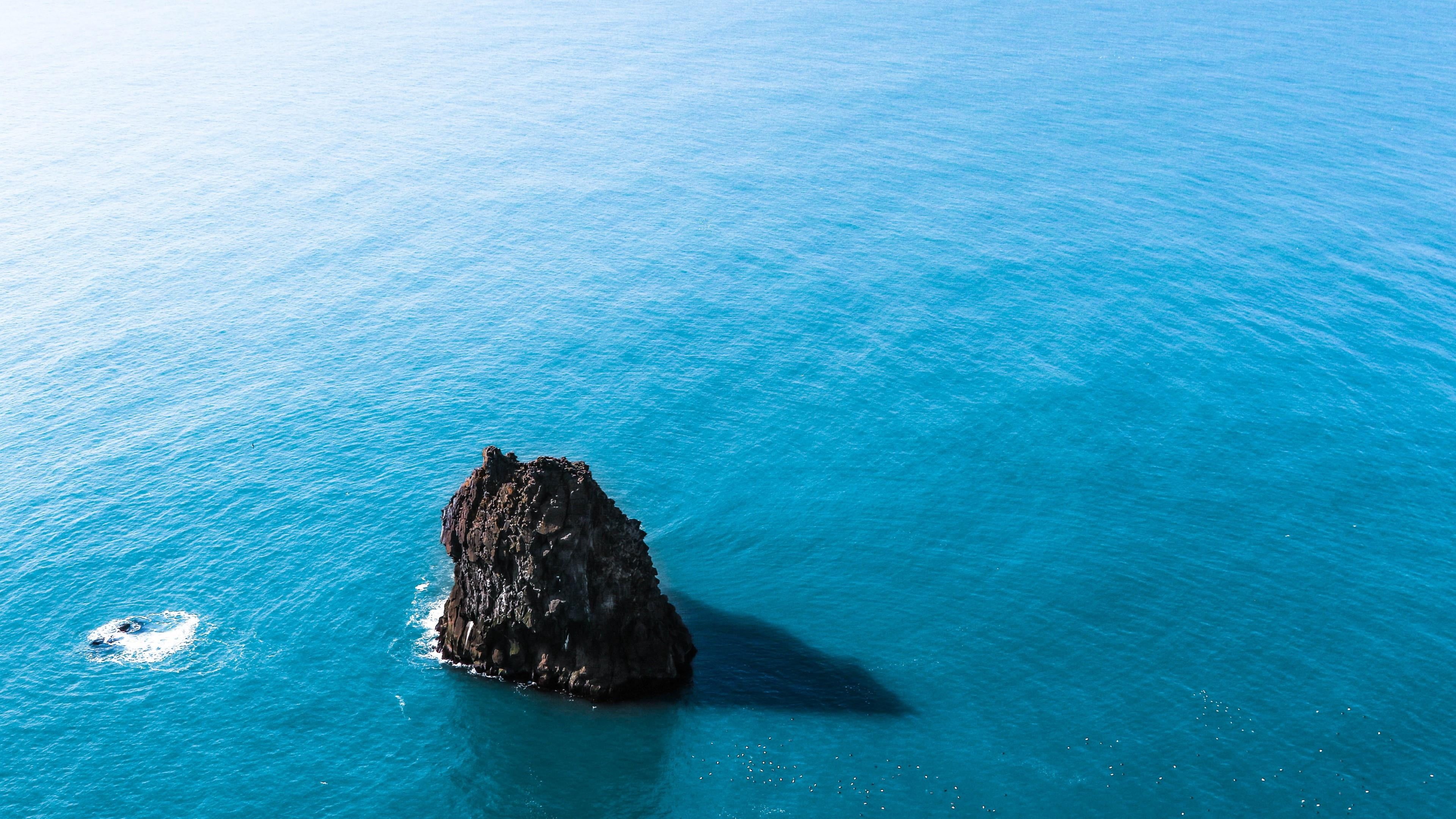 callm, rock formation, eroded, scenics - nature, blue sea, islet, rock - object, 4K, tranquil scene, outdoors, idyllic, no people, land, stack rock, nature, HD Wallpaper