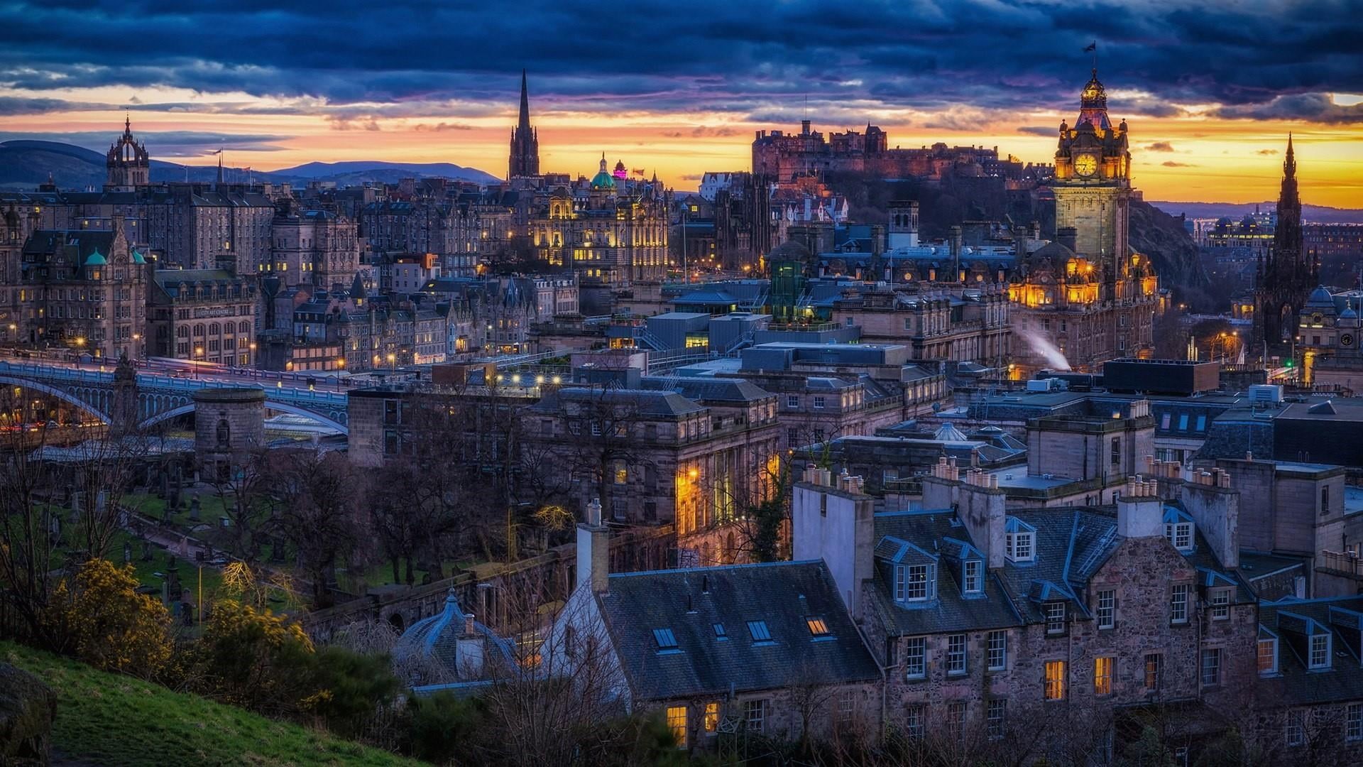 residential district, outdoors, dusk, cityscape, religion, scotland, skyline, landmark, europe, edinburgh castle, city, calton hill, edinburgh, nature, HD Wallpaper