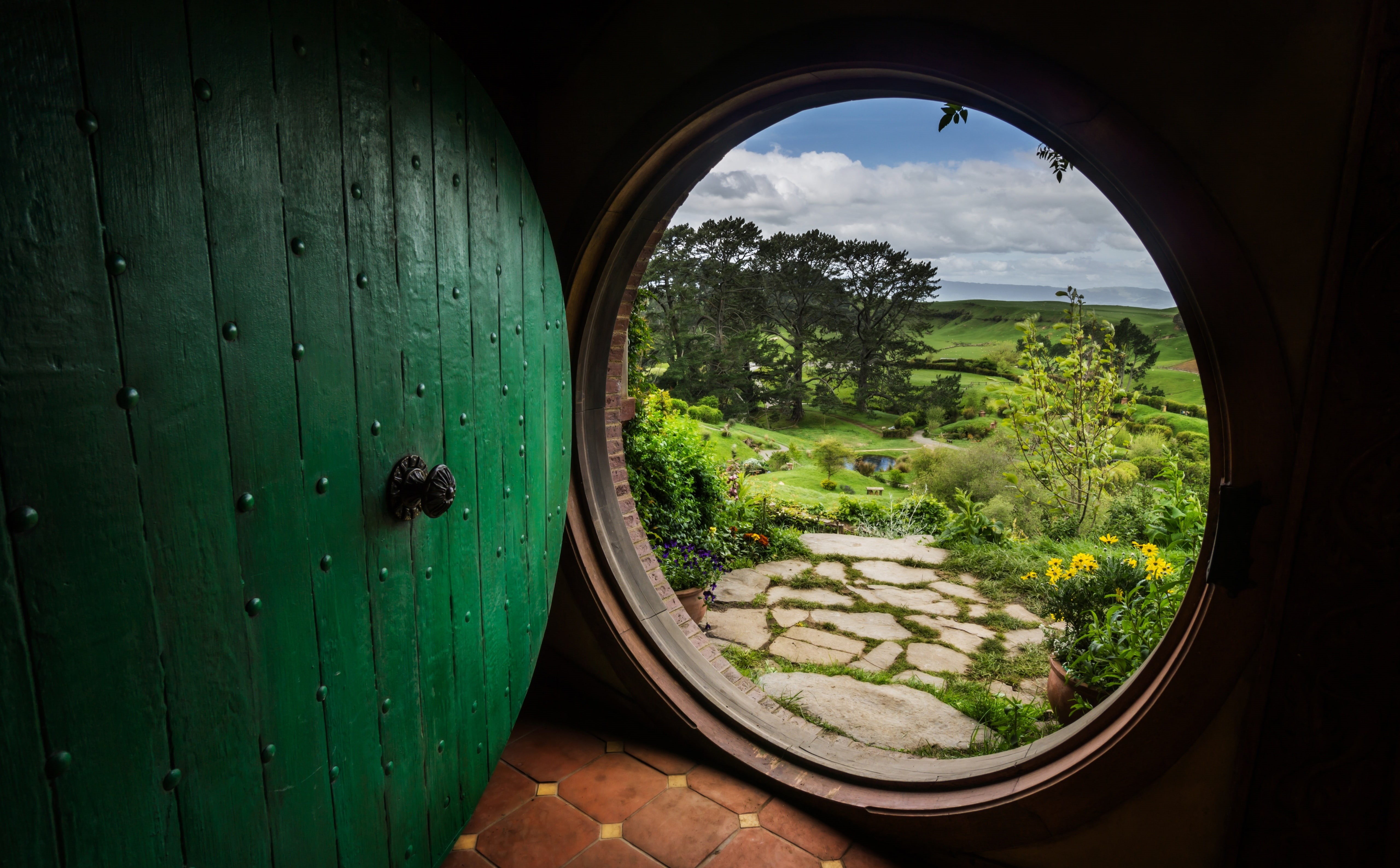 arch, house, kamai, growth, 5K, waikato, Door, Pacific, water, built structure, tolkien, matamata, Oceania, Port, 2013, New Zealand, geometric shape, Hobbit, HD Wallpaper