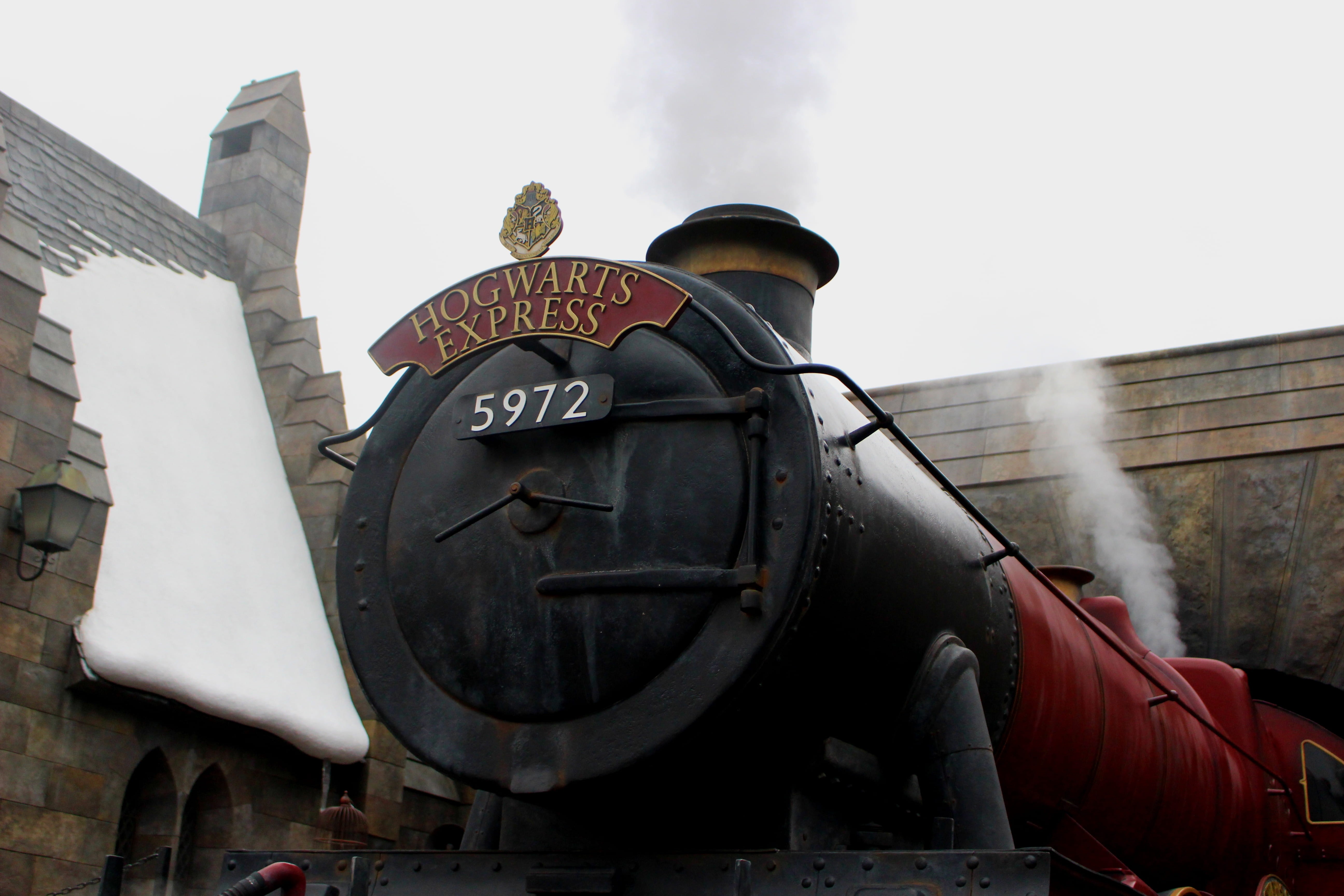 hogwarts, built structure, nature, black, building exterior, law, photography, train - vehicle, no people, western script, angle, harry potter, vehicle, HD Wallpaper