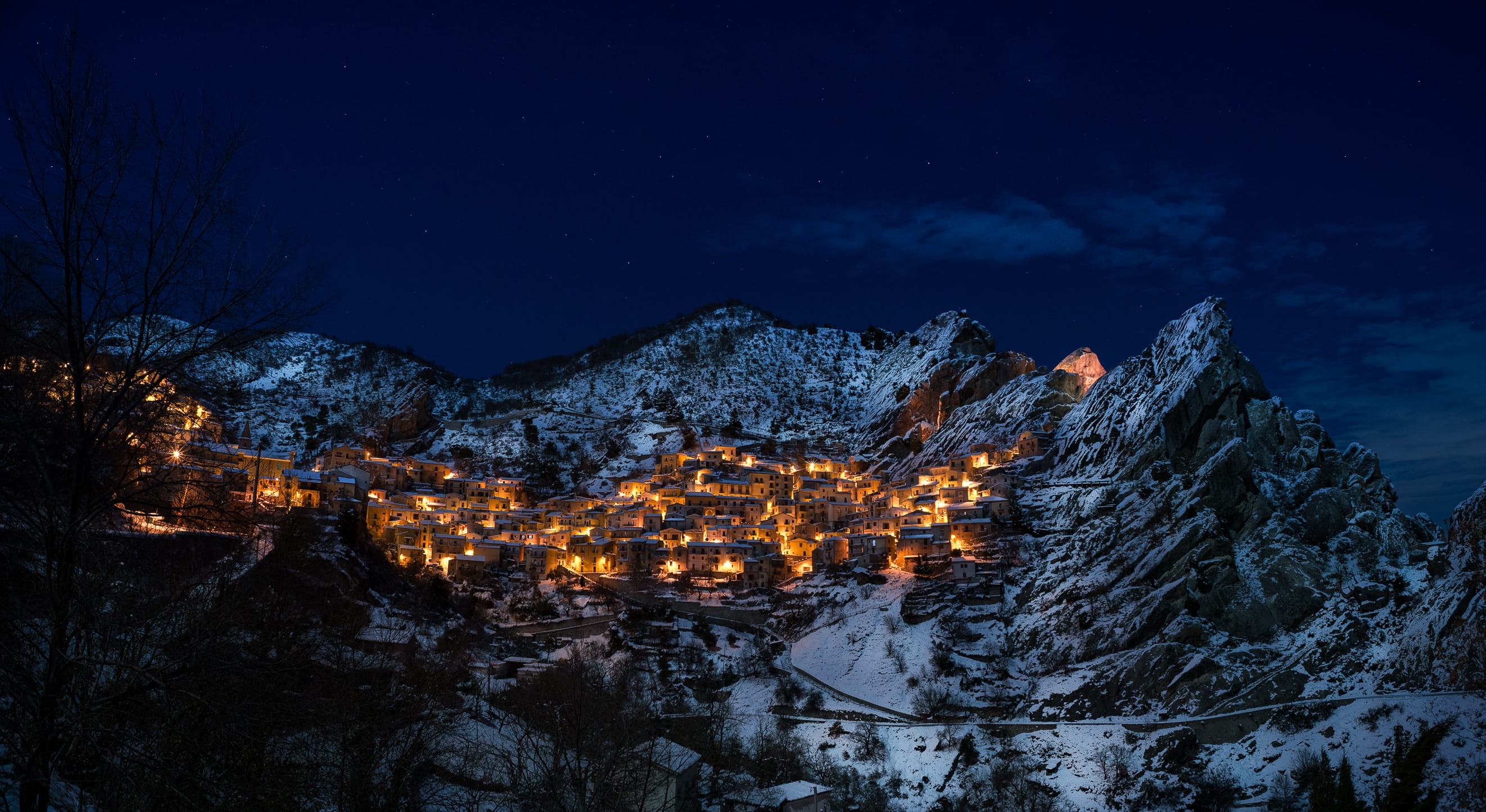 residential district, city, mountain Range, night, winter, turn, tree, star - space, no people, sunset, nature, architecture, lights, blue, snow, scenics, HD Wallpaper