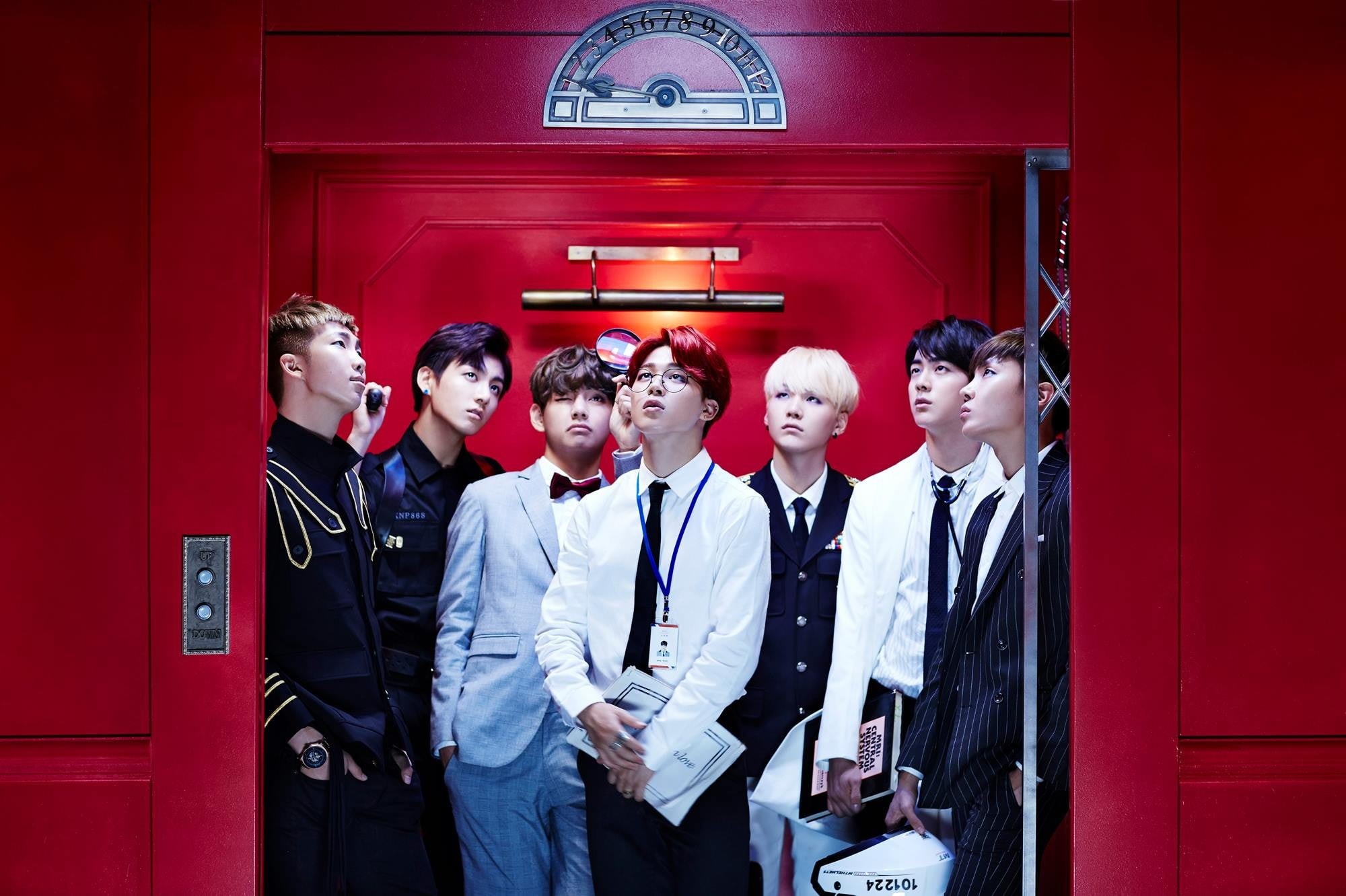 three quarter length, V bts, adult, Suga, males, white, J- hope, young women, young adult, young men, Jungkook, indoors, looking at camera, coworker, elevator, HD Wallpaper