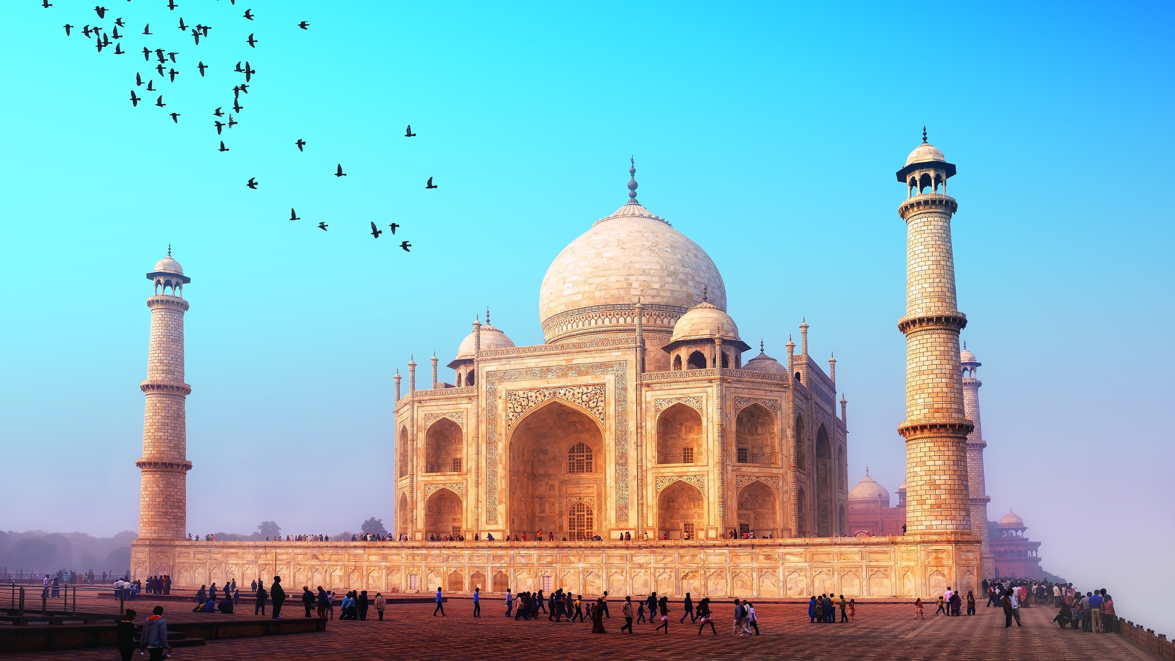 tourism, clear sky, crowd, sky, built structure, travel, tourist attraction, travel destinations, landmark, arch, palace, real people, wonders of the world, HD Wallpaper