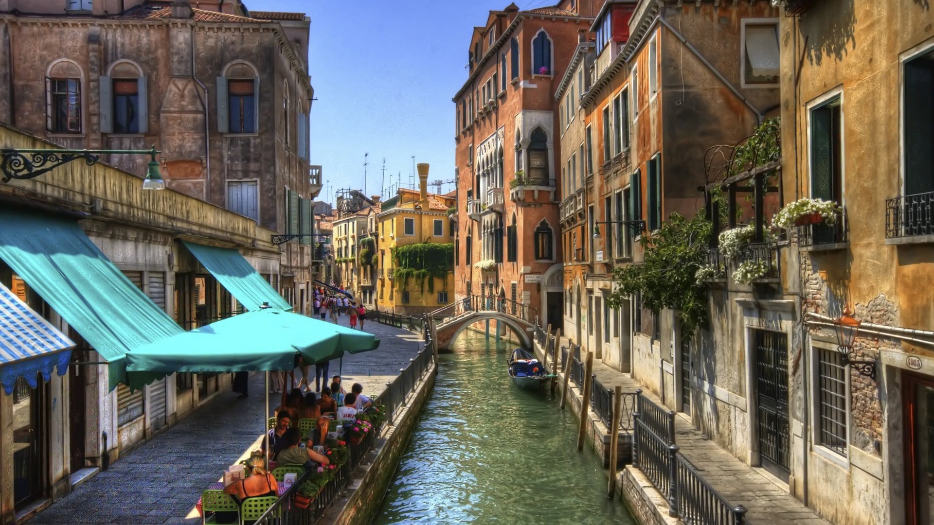 tourism, bridge, vacation, historic, summer, residential district, cityscape, day, culture, sky, town, european, exterior, travel, urban, mode of transportation, HD Wallpaper