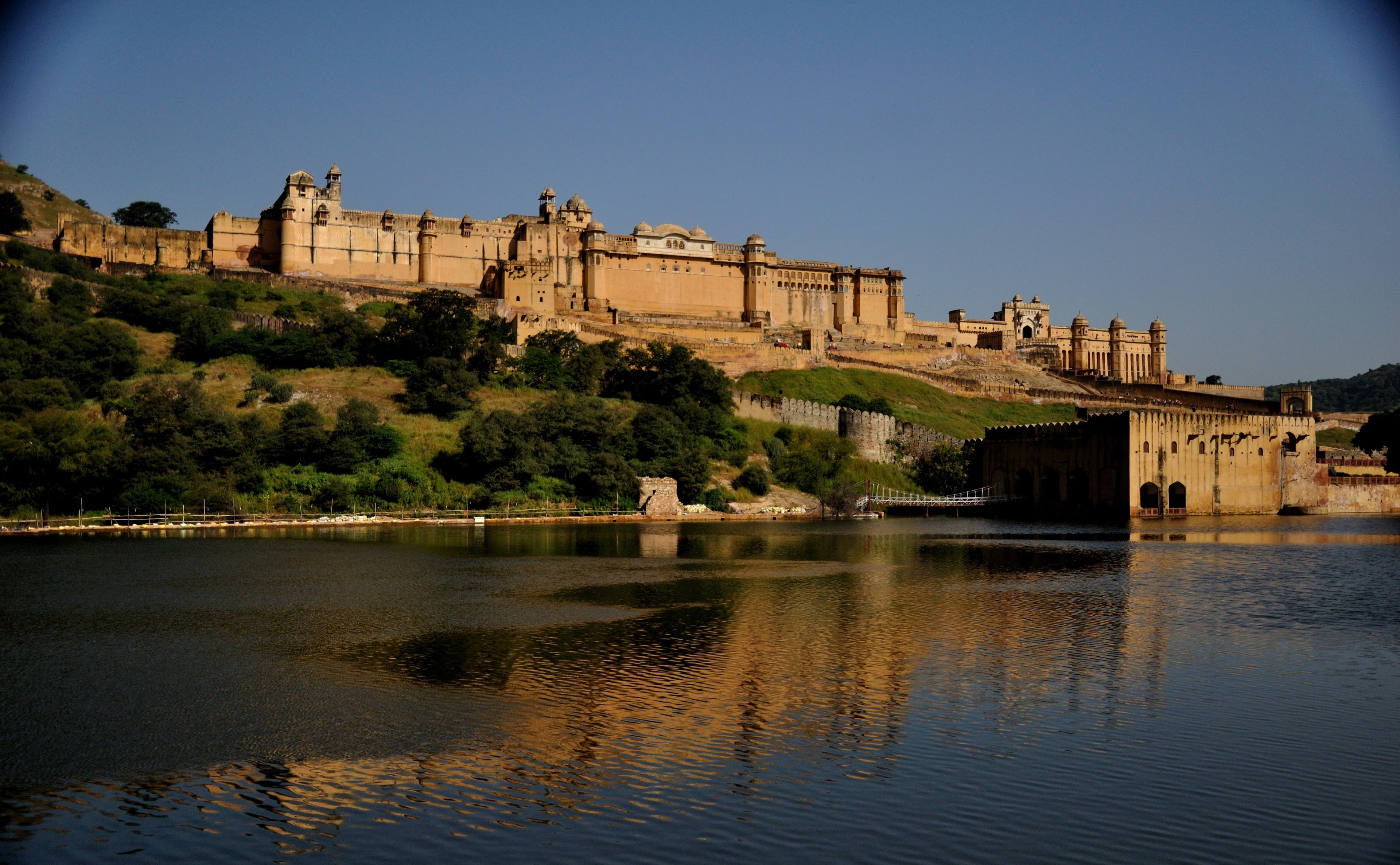 rajashthan, castle, clear sky, reflection, mahal, jaitpura, sukhniwas, river, amerfort, architecture, history, sky, the past, no people, 4K, brown, sheesh, HD Wallpaper