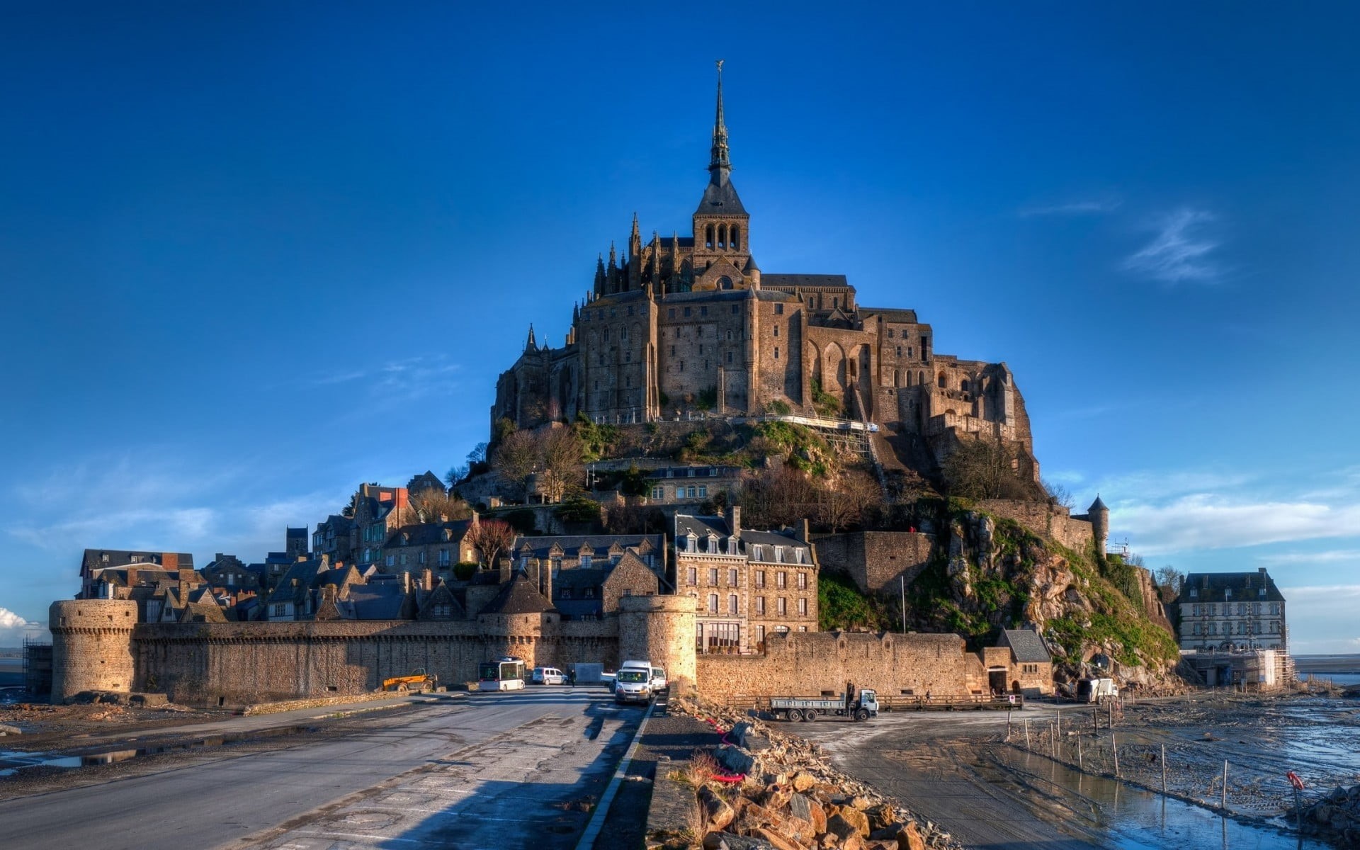 brown, nature, tourism, built structure, spire, building exterior, travel destinations, sky, history, concrete, ancient civilization, castle, building, HD Wallpaper