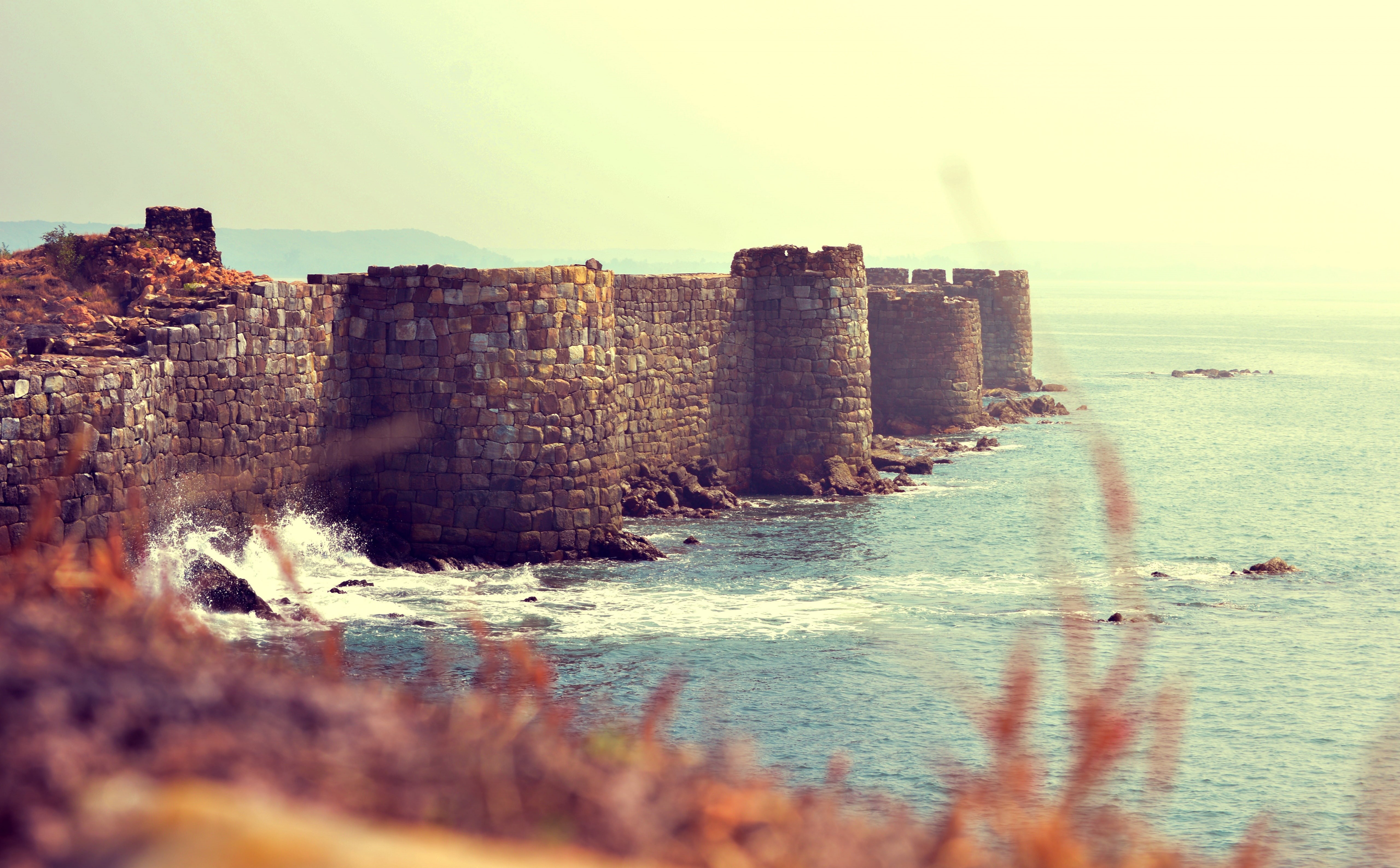 Vintage, fort, sindhudurg, waterfront, concrete, sea, no people, tranquil scene, beach, land, tranquility, architecture, digital, water, clear sky, HD Wallpaper