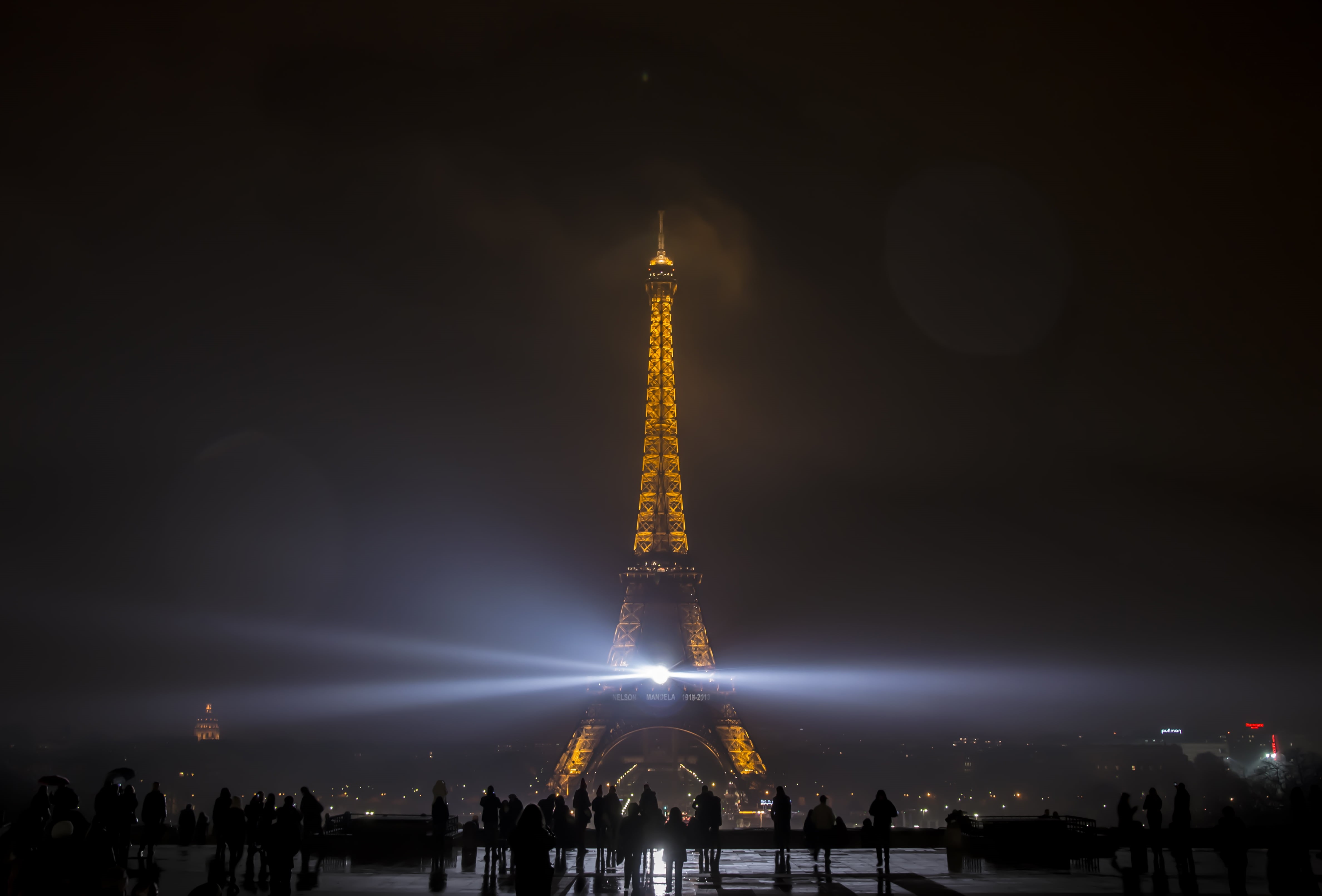 nature, travel, built structure, building, lights, travel destinations, Paris, outdoors, group of people, skyscraper, office building exterior, tourism, HD Wallpaper