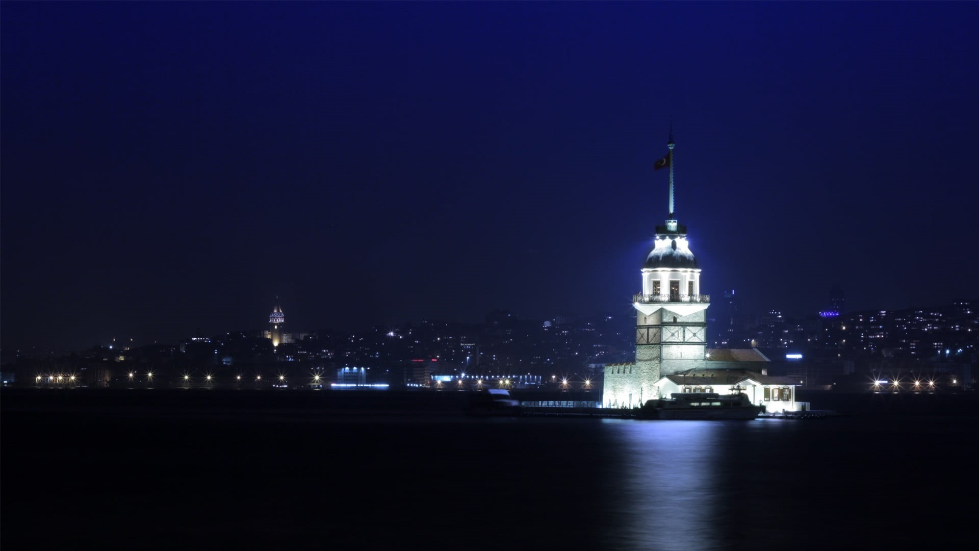 sky, reflection, copy space, city, istanbull, no people, nature, skyscraper, Turkey, tower, cityscape, maiden, water, Maidens Tower, building exterior, HD Wallpaper