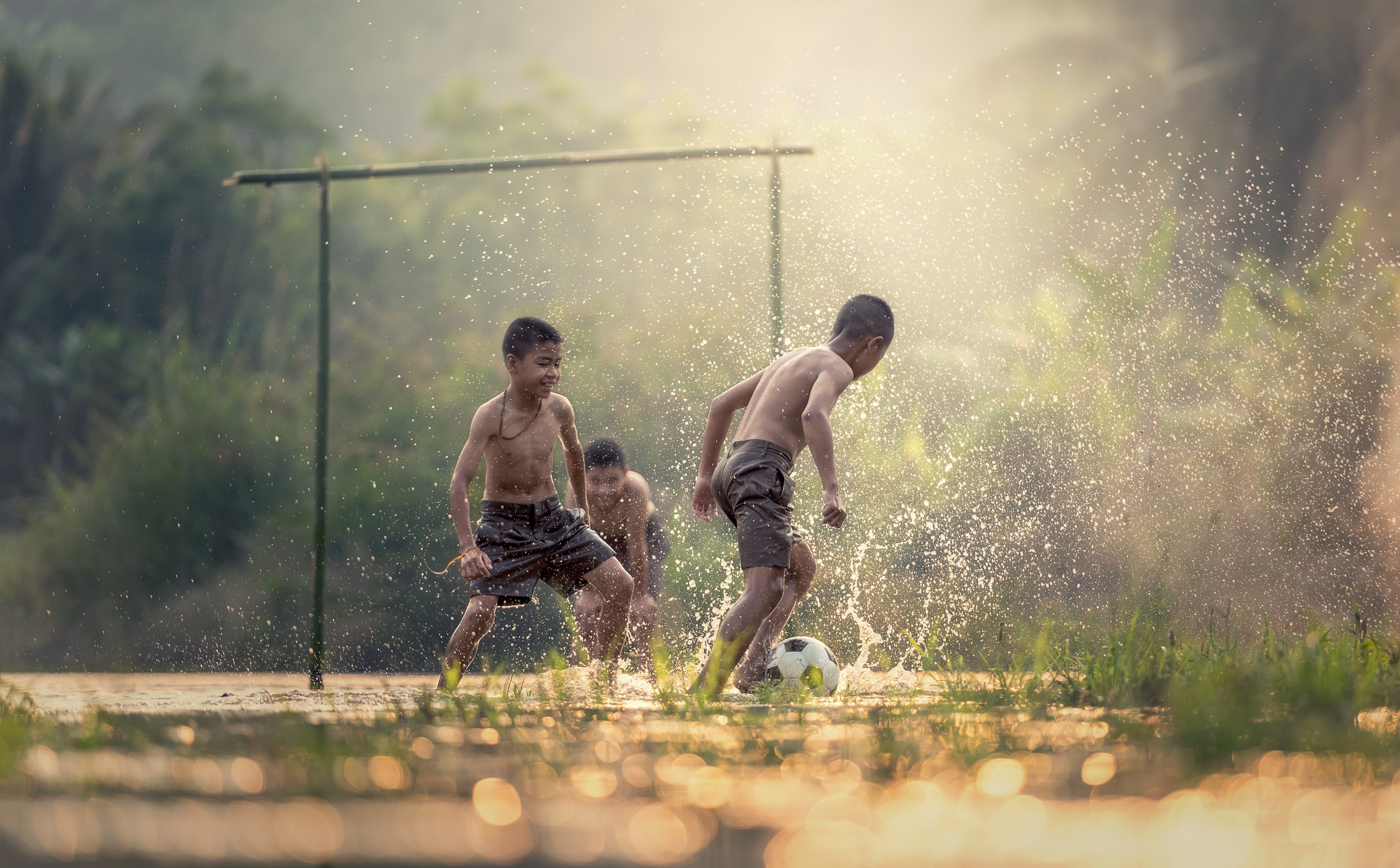 Drops, Water, men, wet, child, outdoors, Asia, bokeh, splashing, Countryside, s, males, Play, Action, Sport, Players, havingfun, Game, Country, shorts, HD Wallpaper