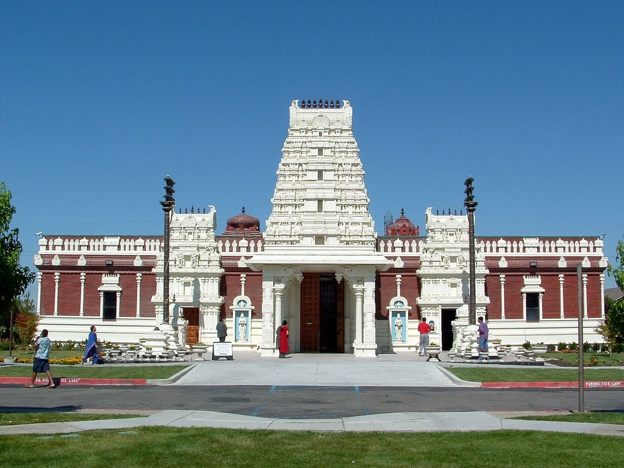 hindu, livermore, outdoors, travel destinations, incidental people, brown, history, Religious, vishnu, facade, clear sky, house, sky, sunny, architecture, HD Wallpaper