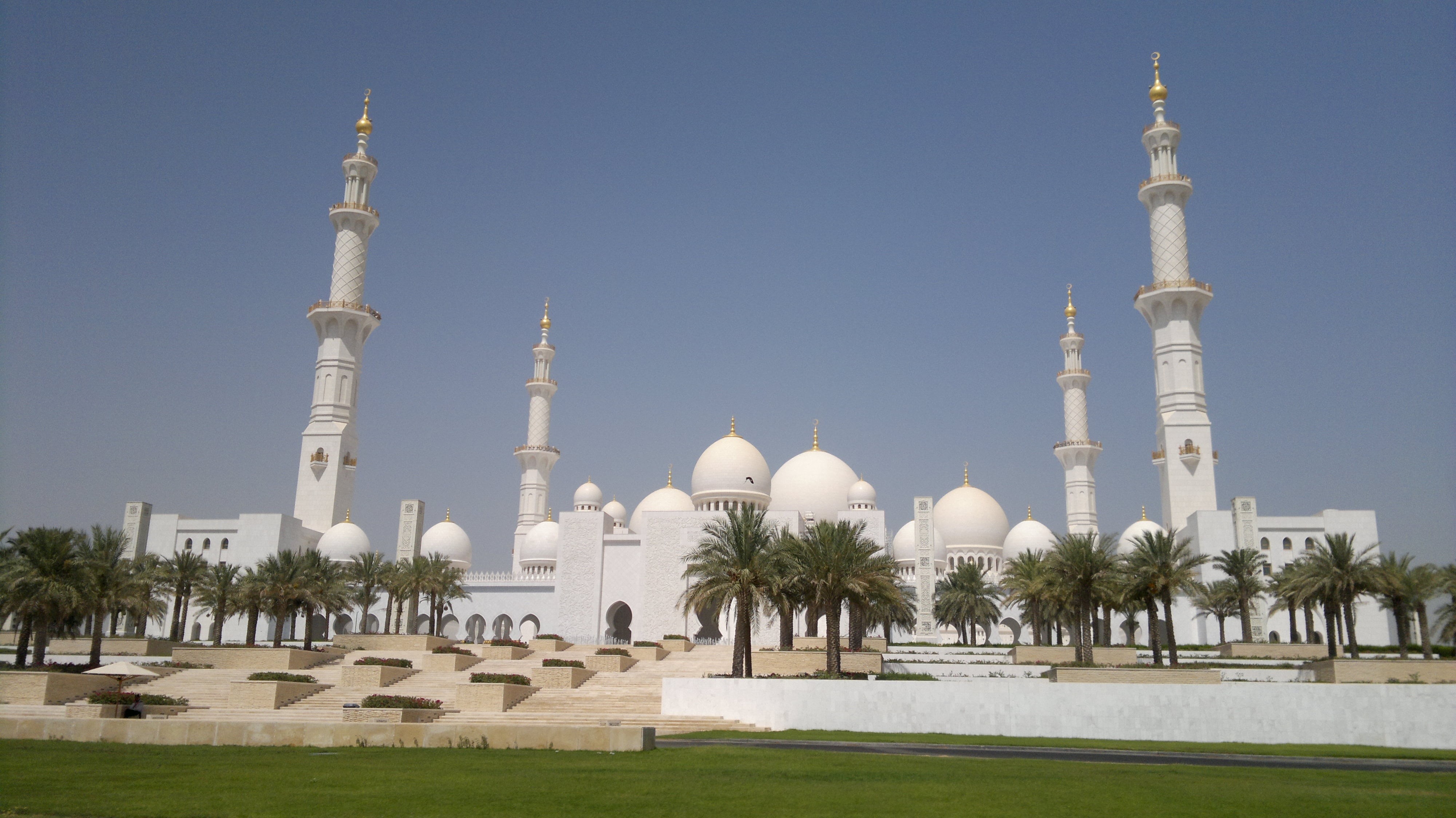 abu dhabi, 4K, islam, sky, architecture, outdoors, tree, spire, belief, religion, building, no people, dome, travel, place of worship, arabic Style, clear sky, HD Wallpaper