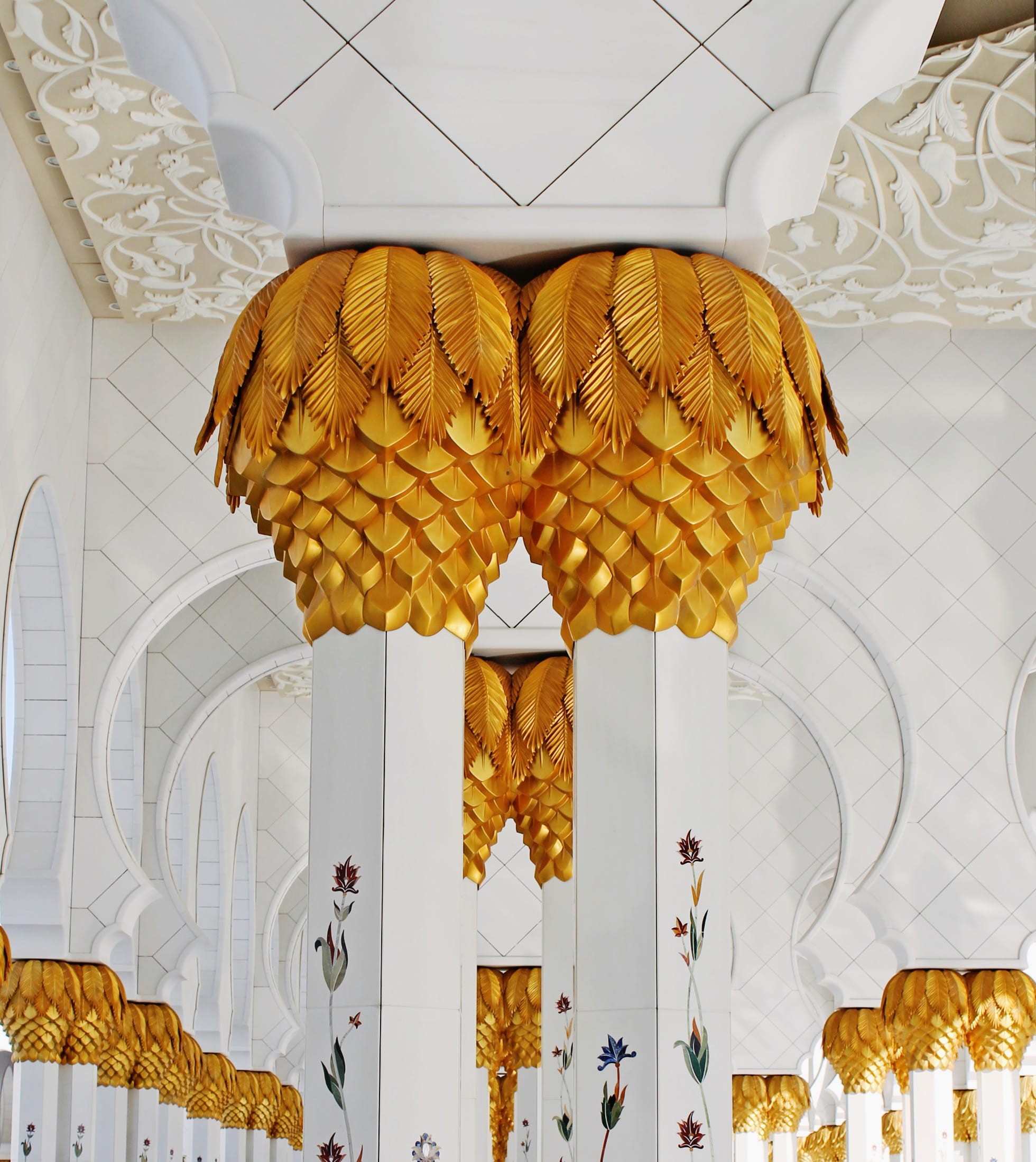 food and drink, traditional, tourism, gold, marble, dhabi, 1080P, art, capital, spirituality, moshe, islam, ornament, hanging, stone, historic, abu, ceiling, Phone HD Wallpaper