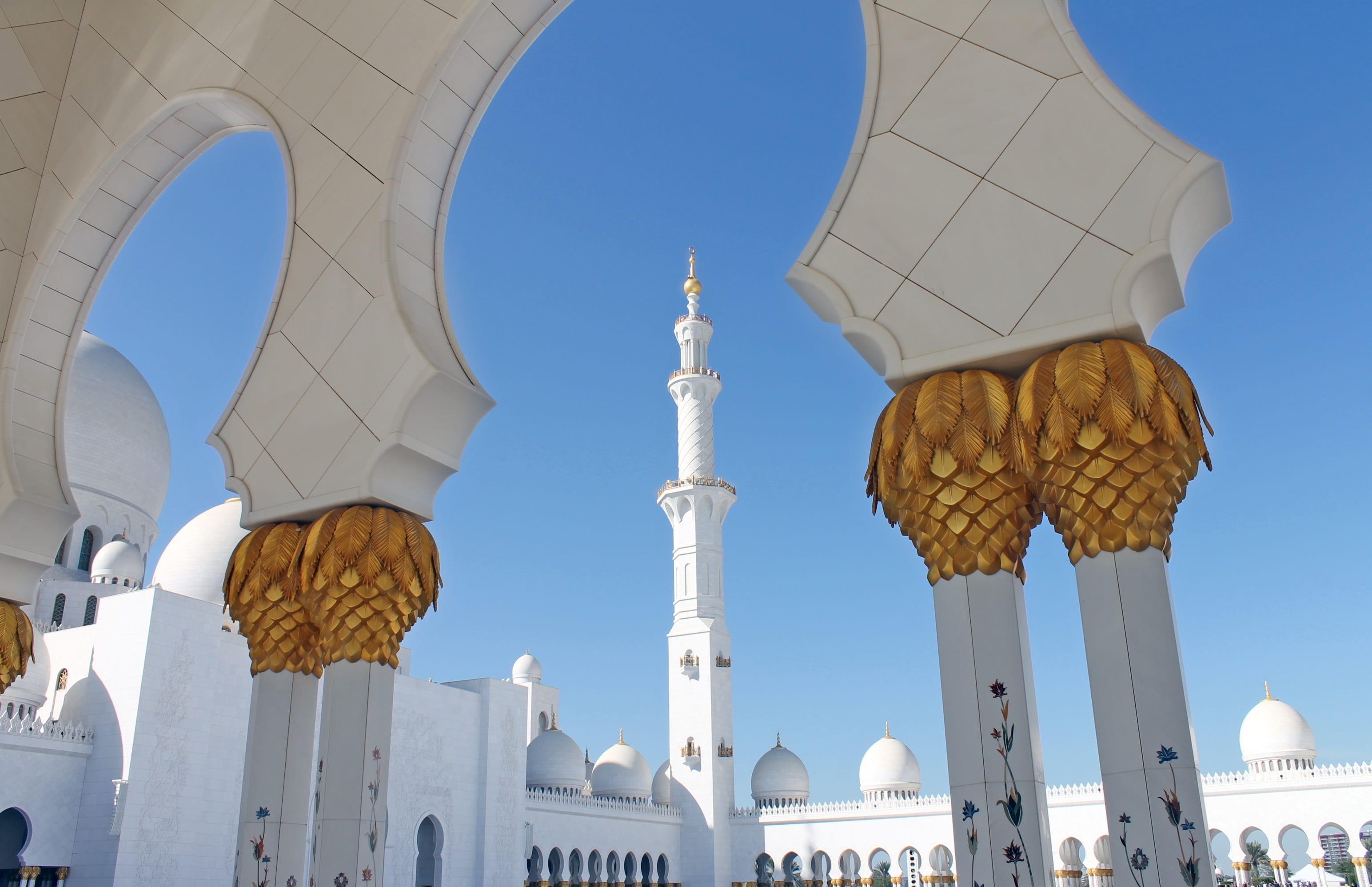 religious, art, historic, dome, celebration, place of worship, flowers, arch, moshe, spirituality, building exterior, abu, day, no people, dhabi, white, HD Wallpaper