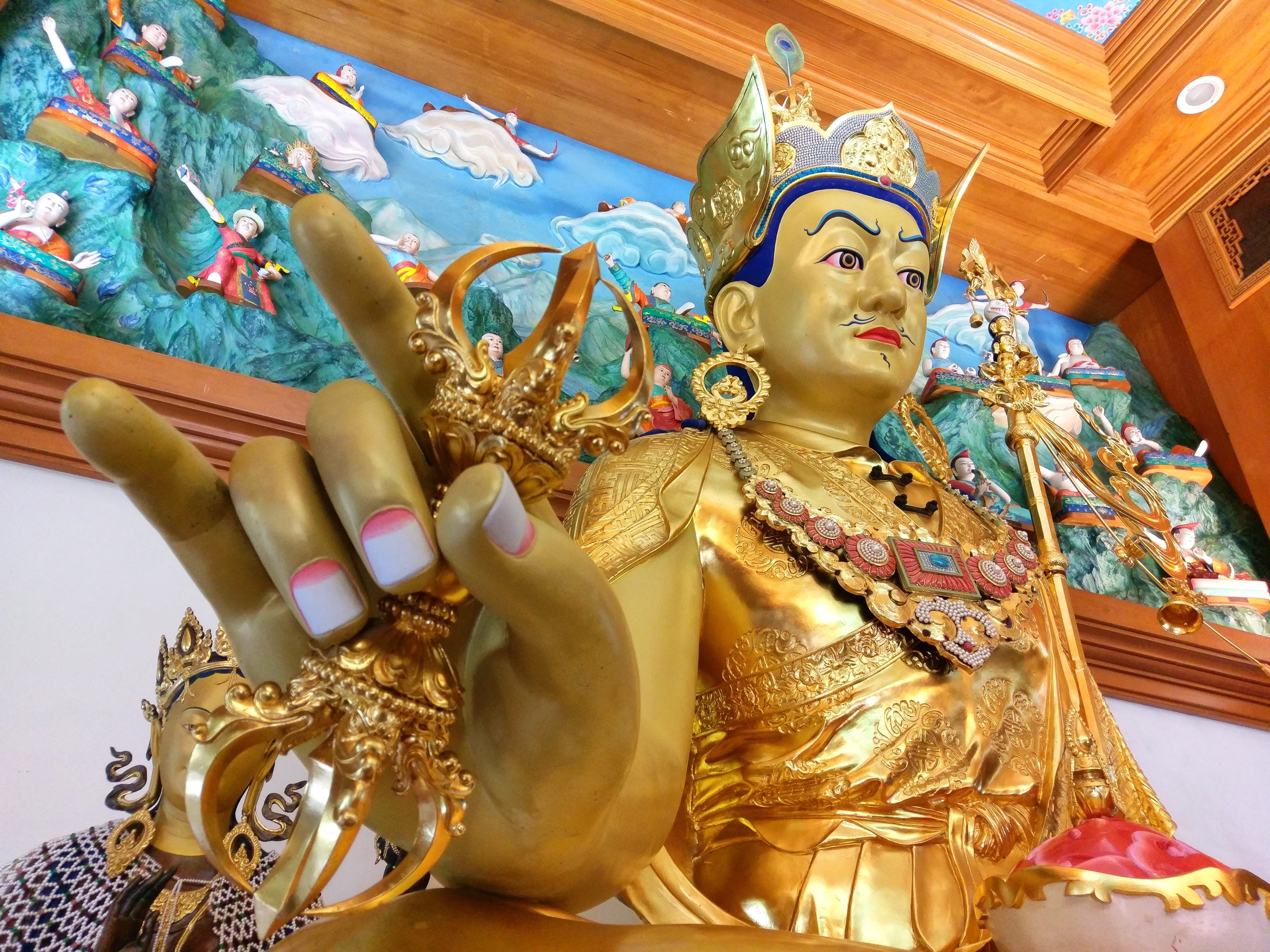 asia, indoors, representation, ornate, building, gold Colored, art and craft, place of worship, buddhism, creativity, belief, statue, 4K, Buddha, gold, HD Wallpaper