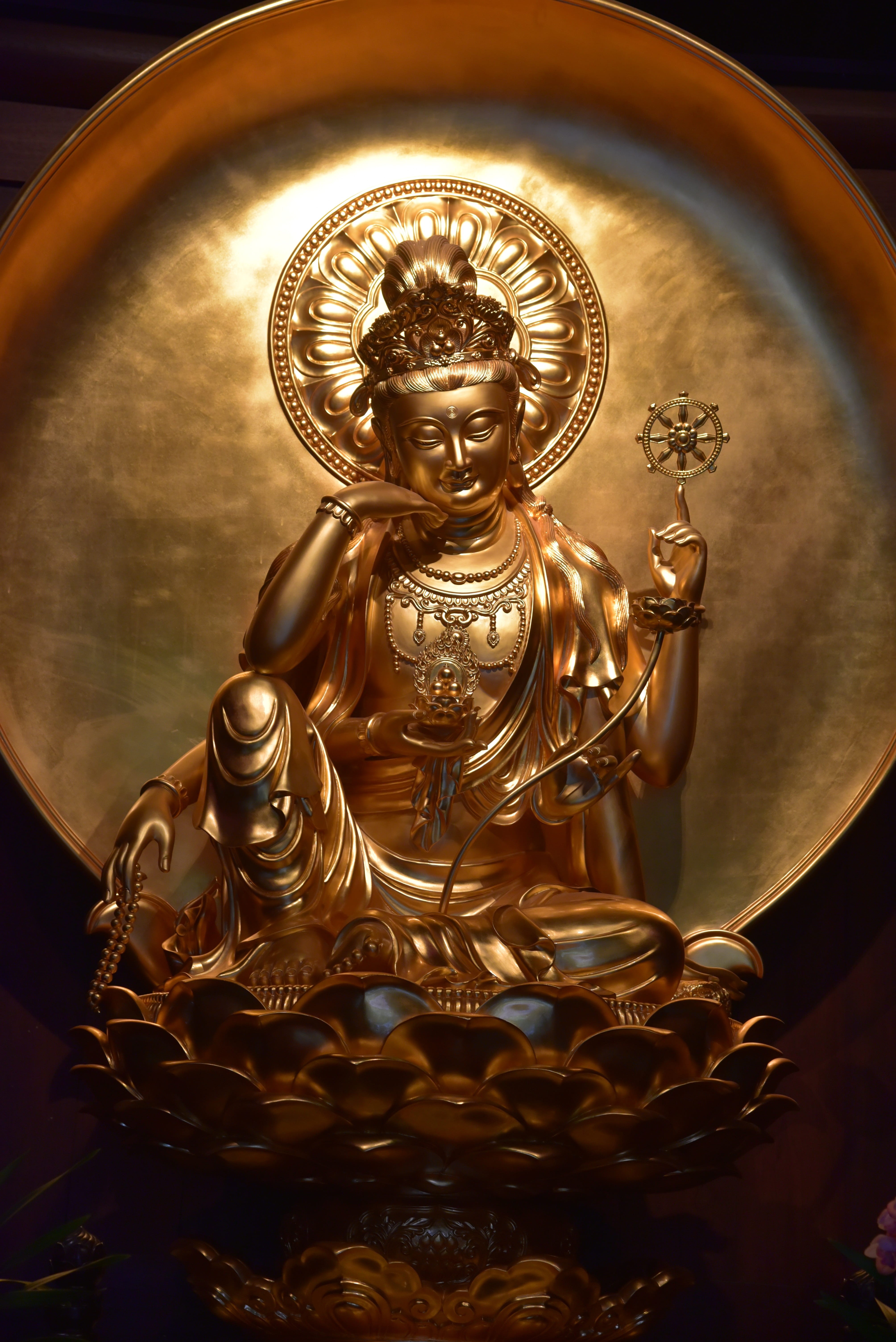 representation, gold colored, close-up, metal, shrine, art and craft, statue, belief, gold, spirituality, pagoda, buddha, sculpture, history, religion, Phone HD Wallpaper