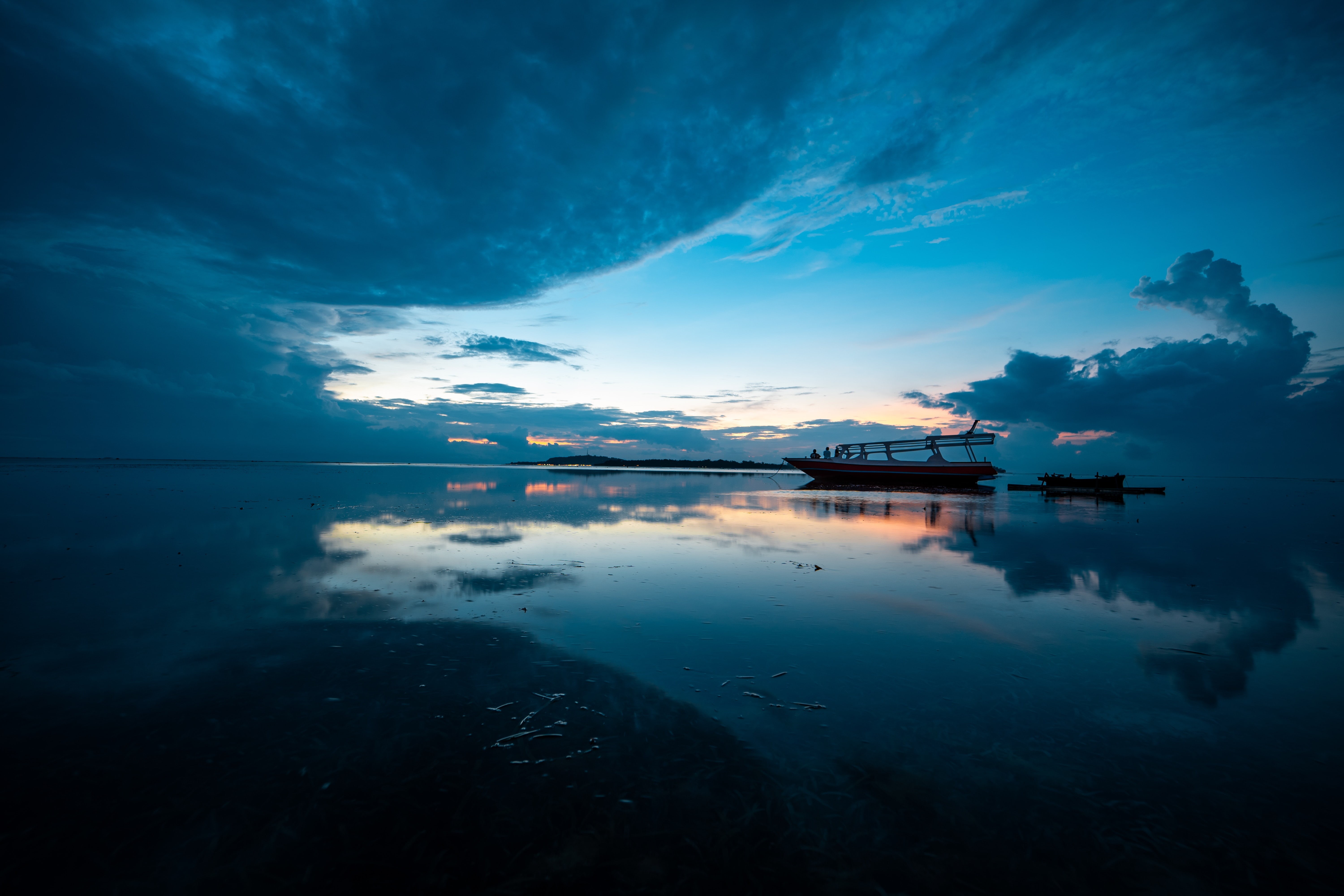 reflection, sea, Indonesia, Bali, 5K, blue, sky, horizon, beach, water, boat, HD Wallpaper