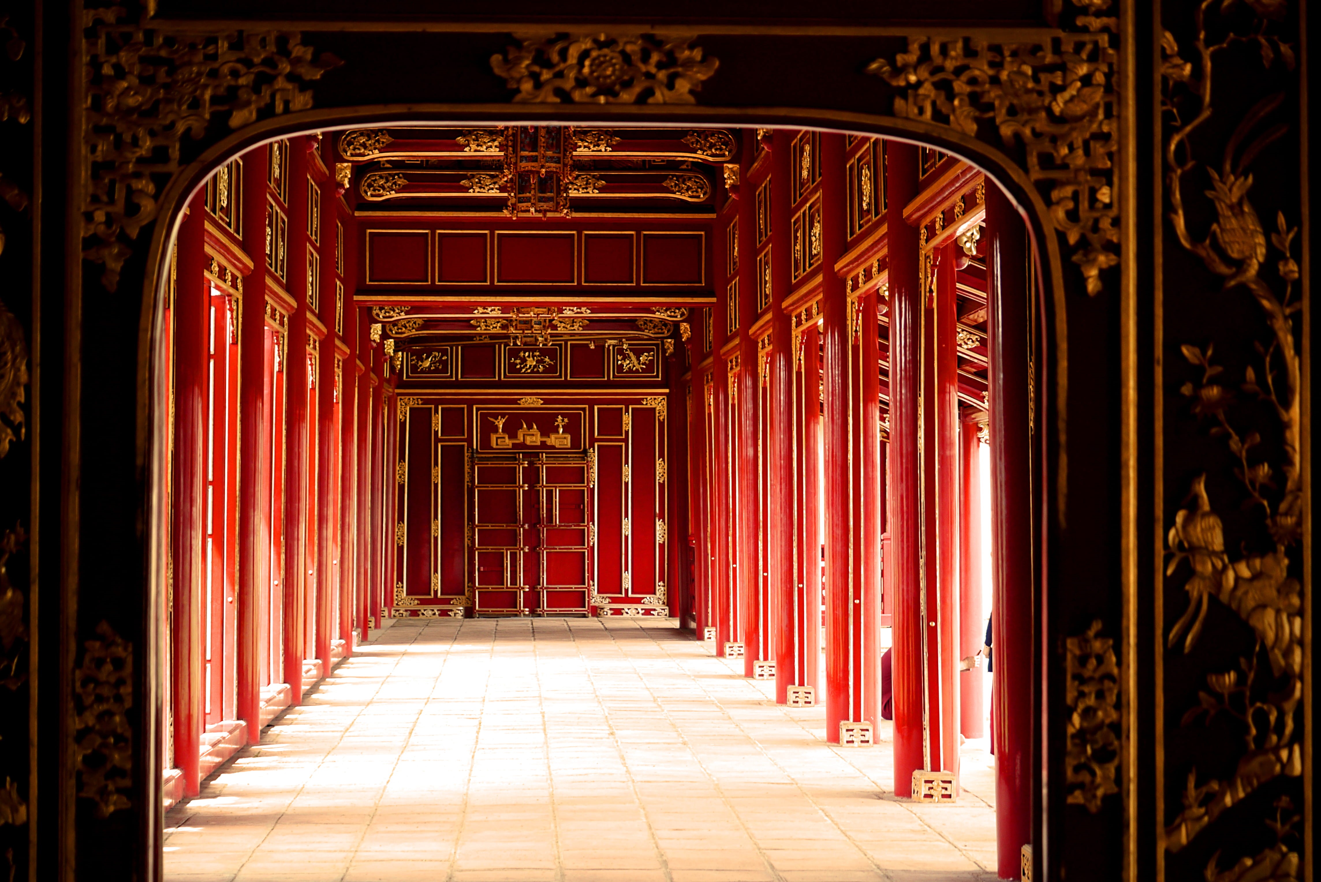 vietnam, building, in a row, corridor, the way forward, asia, spirituality, hue, entrance, built structure, religion, door, architecture, 4K, empty, vientam, HD Wallpaper