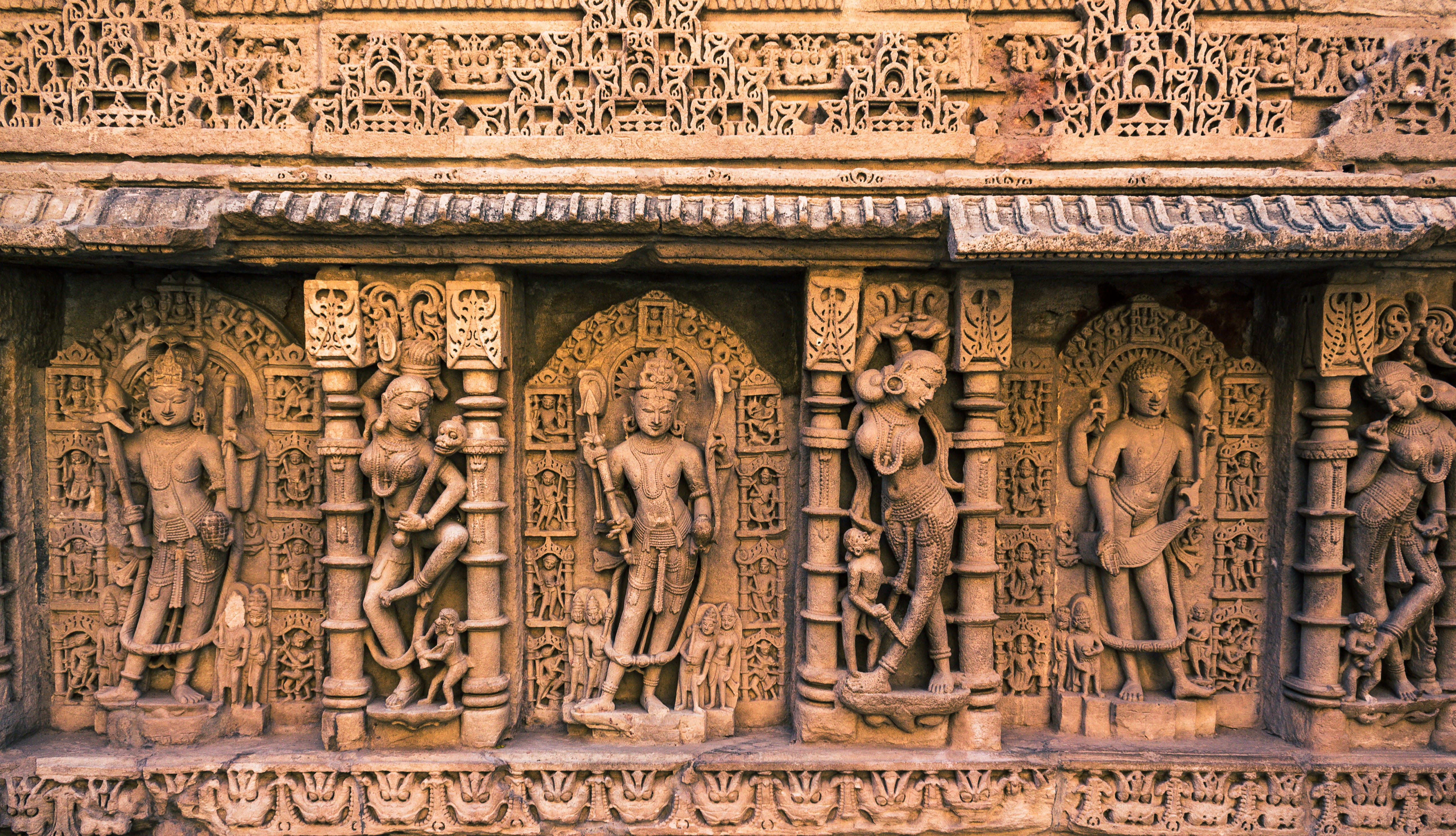 ivory, step well, rani ki vav, male likeness, no people, housing, spirituality, history, pillars, art, india, the past, patan, human, representation, 5K, HD Wallpaper