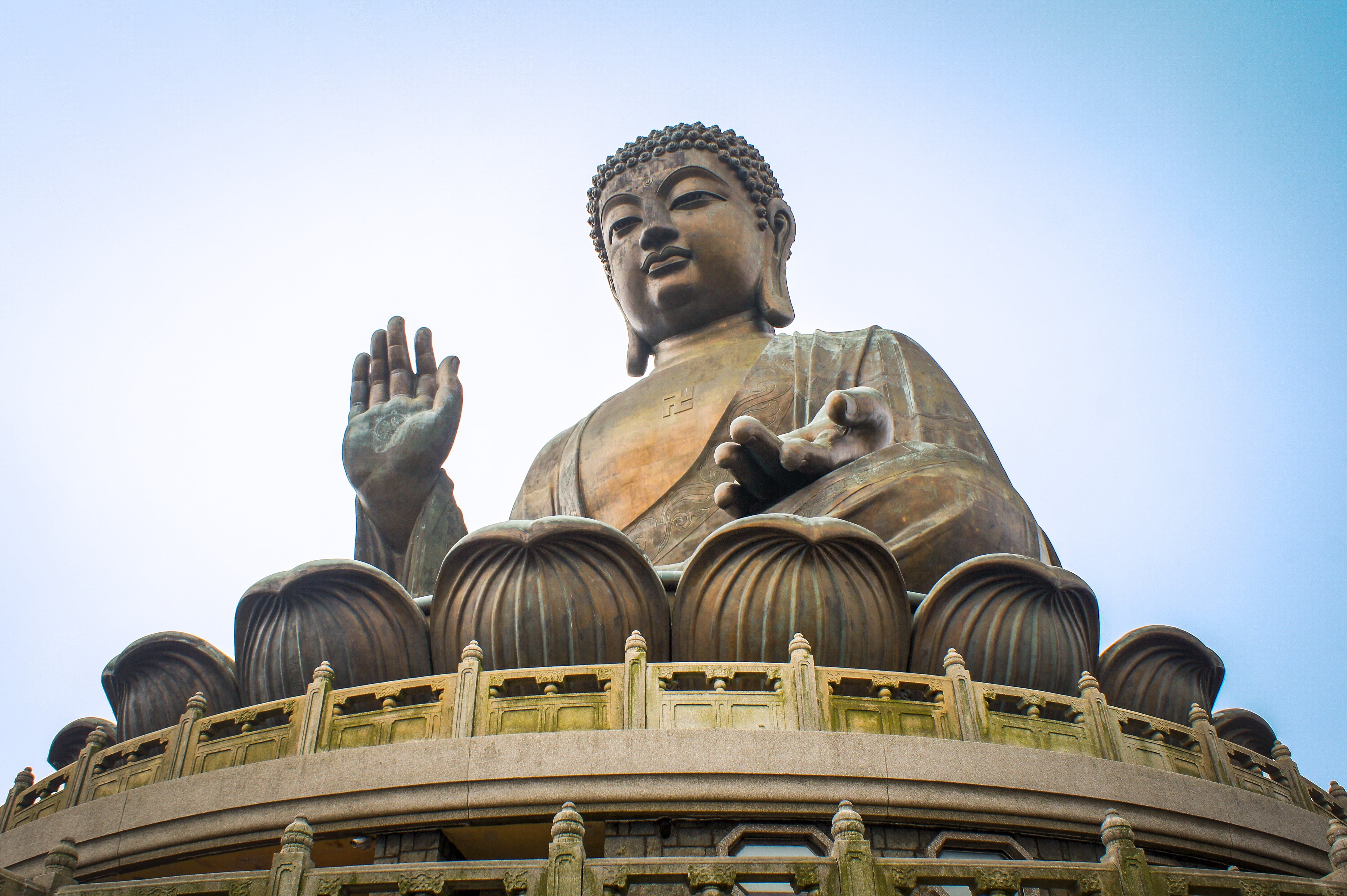 sky, ancient civilization, adult, place of worship, outdoors, 4K, temple, travel, buddha, architecture, statue, art and craft, gold, landmark, history, HD Wallpaper