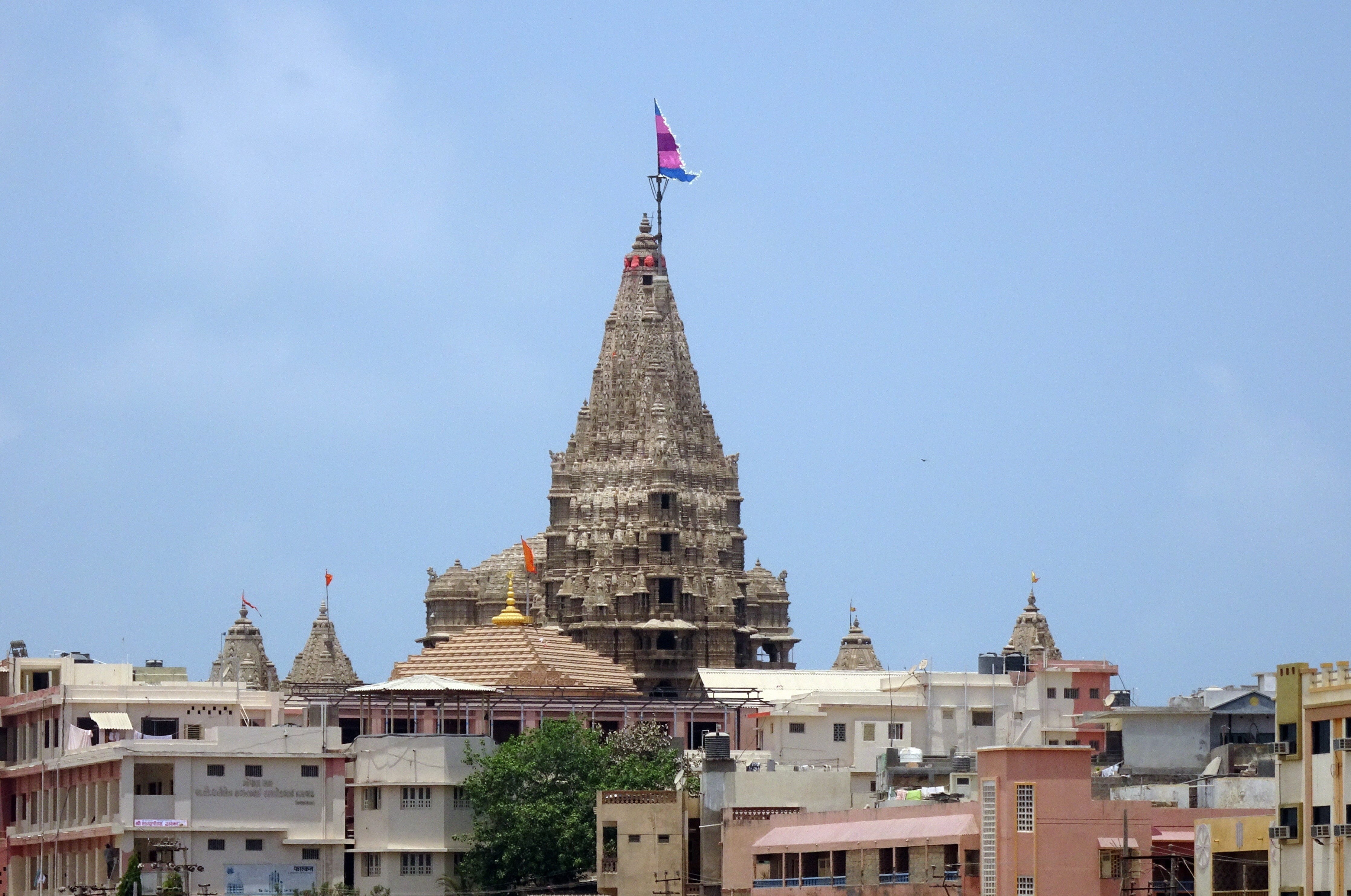 deity, the past, tower, landmark, built structure, dwarka, travel, worship, pray, dwarakadheesh, god, krishna, blue, holy, building exterior, travel destinations, HD Wallpaper