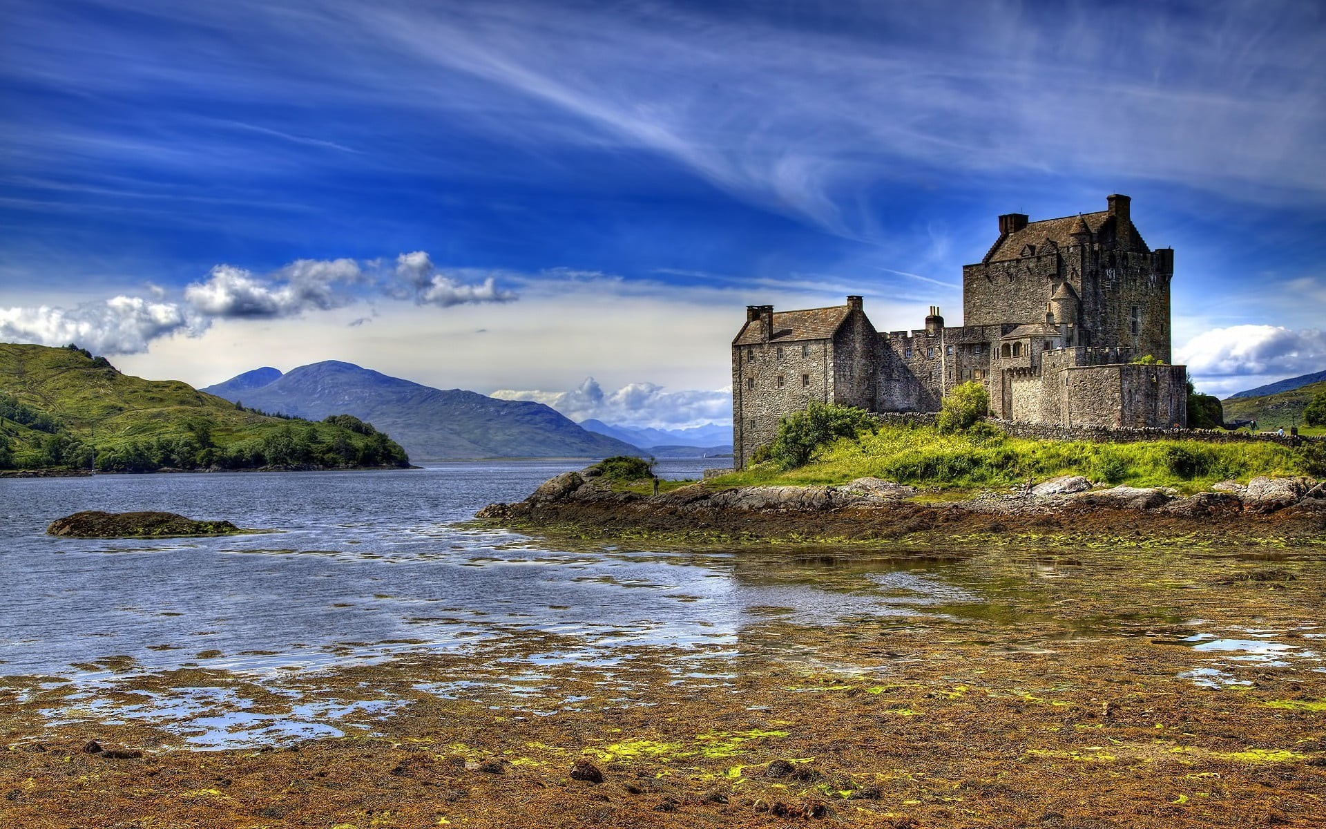 Eilean Donan, sky, day, scenics - nature, cloud - sky, 1080P, UK, outdoors, architecture, travel destinations, building exterior, mountains, landscape, HD Wallpaper