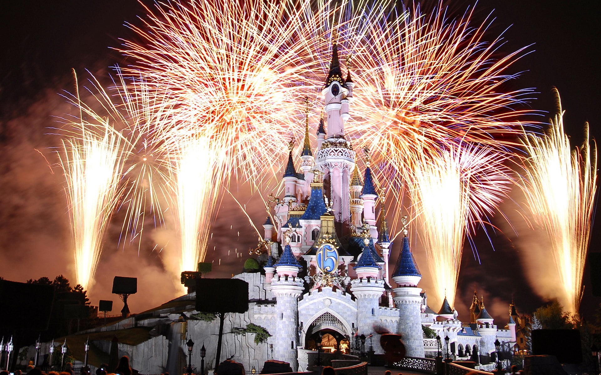 tourism, city, lighting Equipment, cityscape, disney, Night, Paris, firework, building exterior, cultures, castle, Disneyland, christmas, traditional Festival, HD Wallpaper