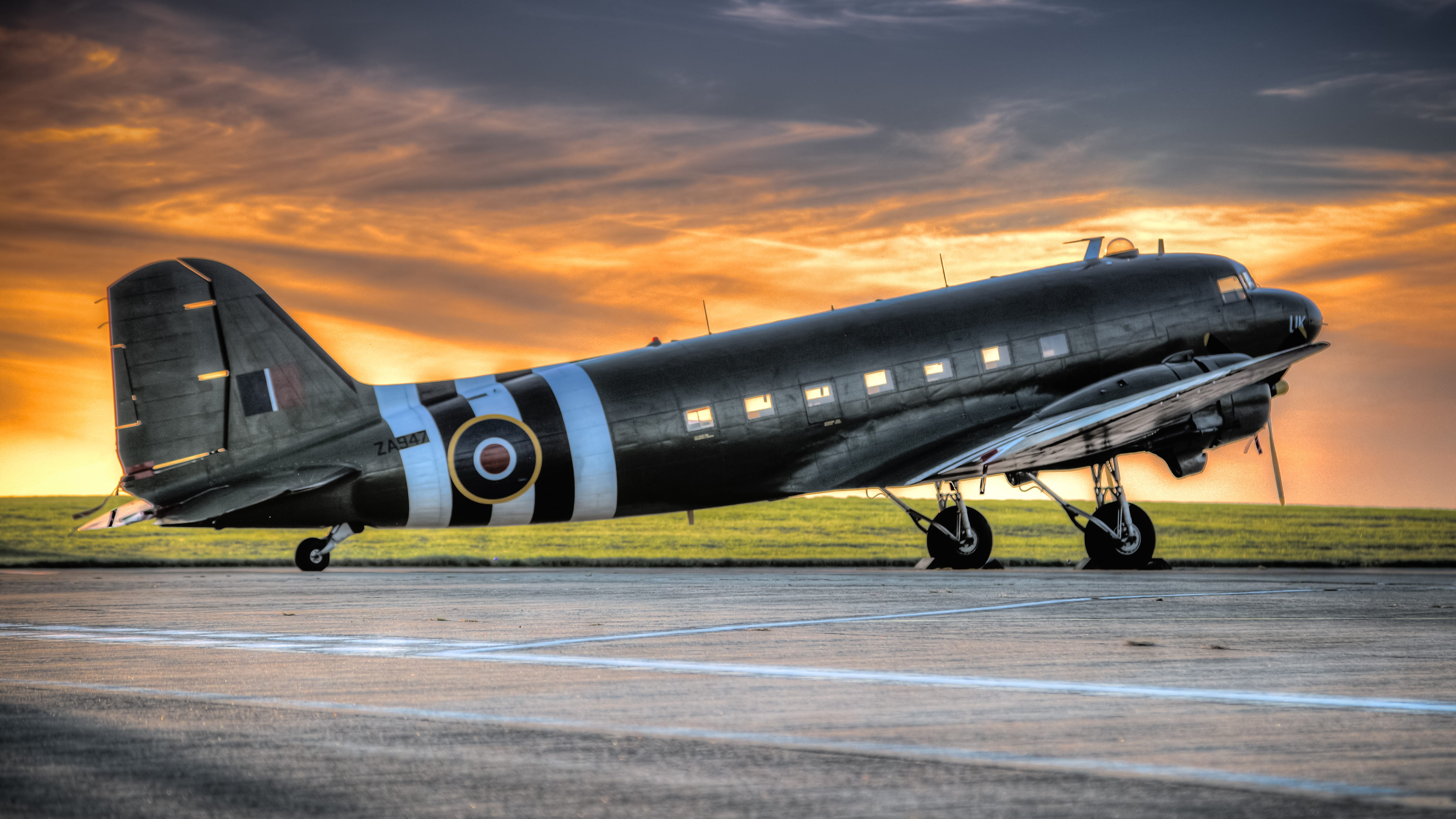 plane, navy, aviation, jet, aerospace industry, full length, wheel, airliner, white, nature, airport, airplane, air force, no people, dramatic sky, mode of transportation, HD Wallpaper