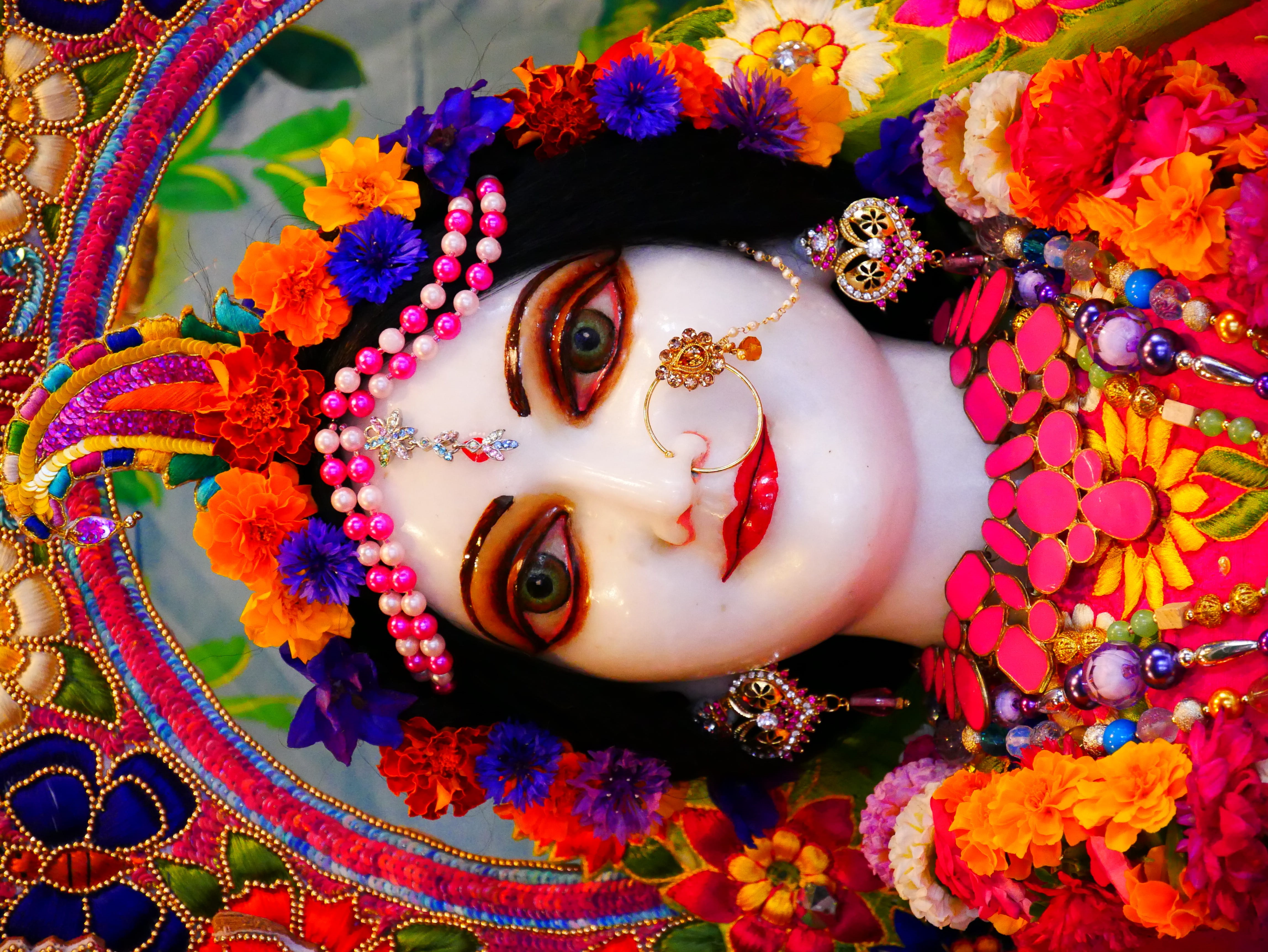 women, hindu god, france, hare krishna, spiritual, human representation, ornate, representation, luçay-le-mâle, portrait, adult, multi colored, indoors, HD Wallpaper