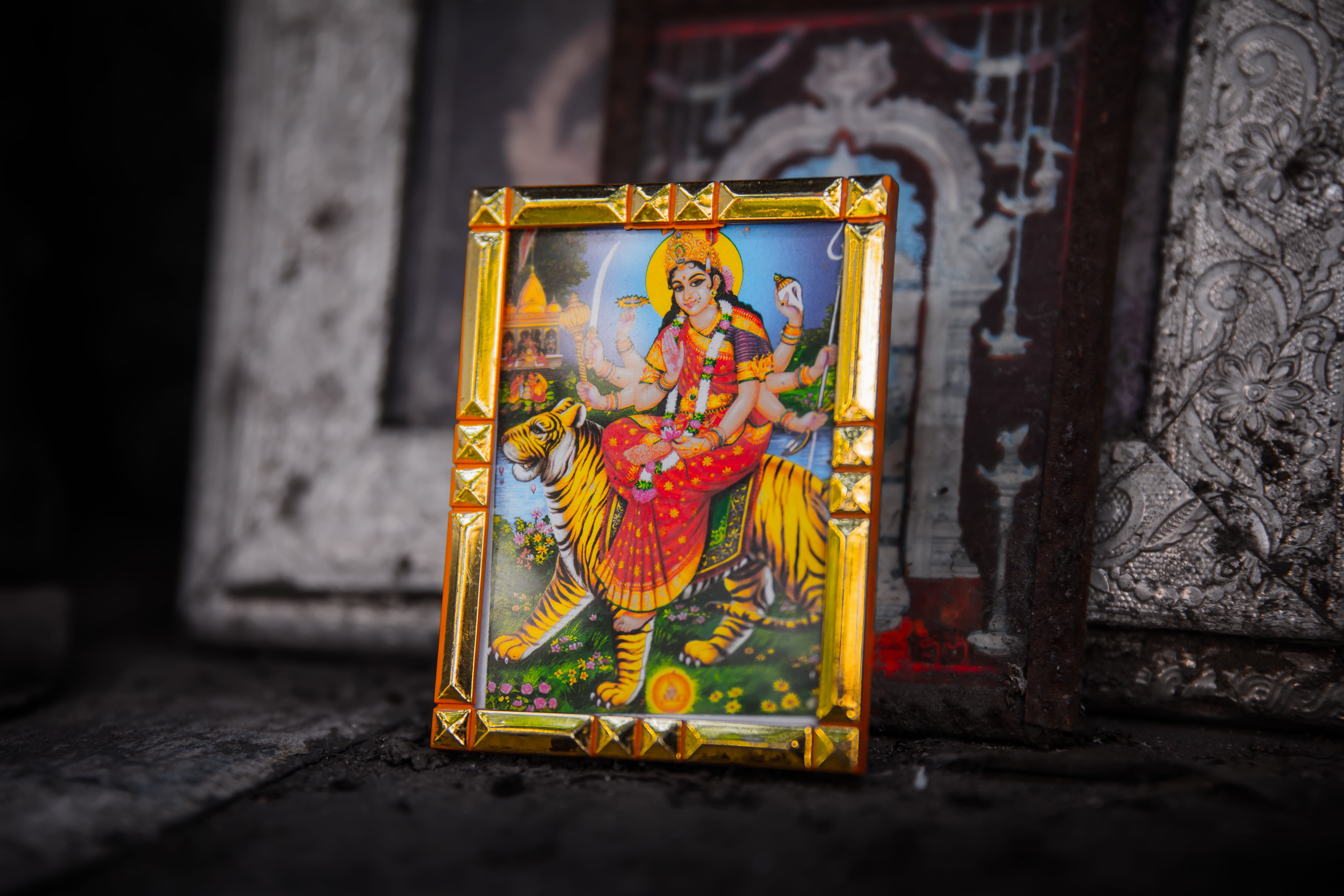 black, durga, art and craft, photo, 5K, yellow, history, creativity, sculpture, surface, craft, multi colored, belief, representation, no people, religion, HD Wallpaper