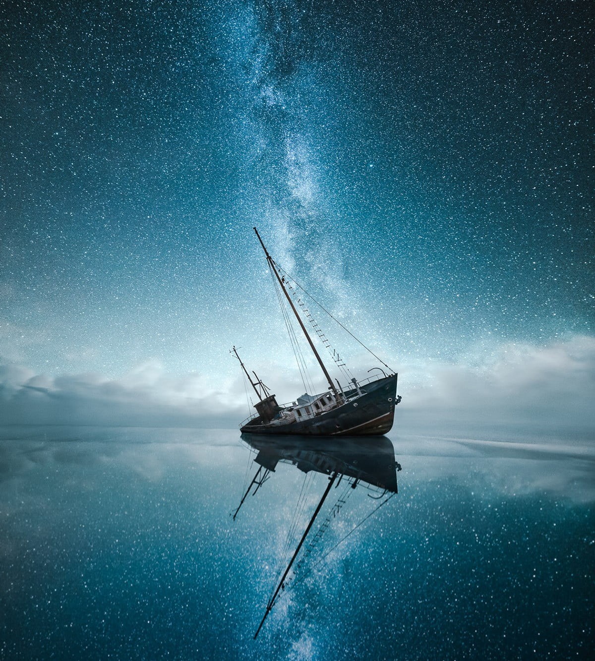 ruined, 720P, ship, tranquil scene, water, sea, shipwreck, sailboat, nature, mode of transportation, brown, nautical vessel, galaxy, no people, reflection, Phone HD Wallpaper