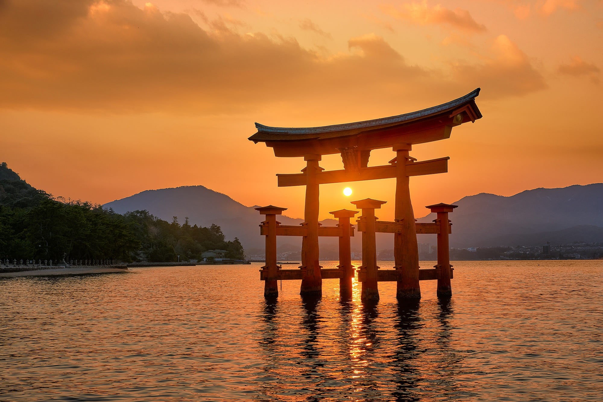 sunset, Mount Misen, The Seto inland sea, Seto Inland Sea, Japan, The Island Of Itsukushima, Itsukushima Island, the gates, mountains, Itsukushima Shrine, HD Wallpaper