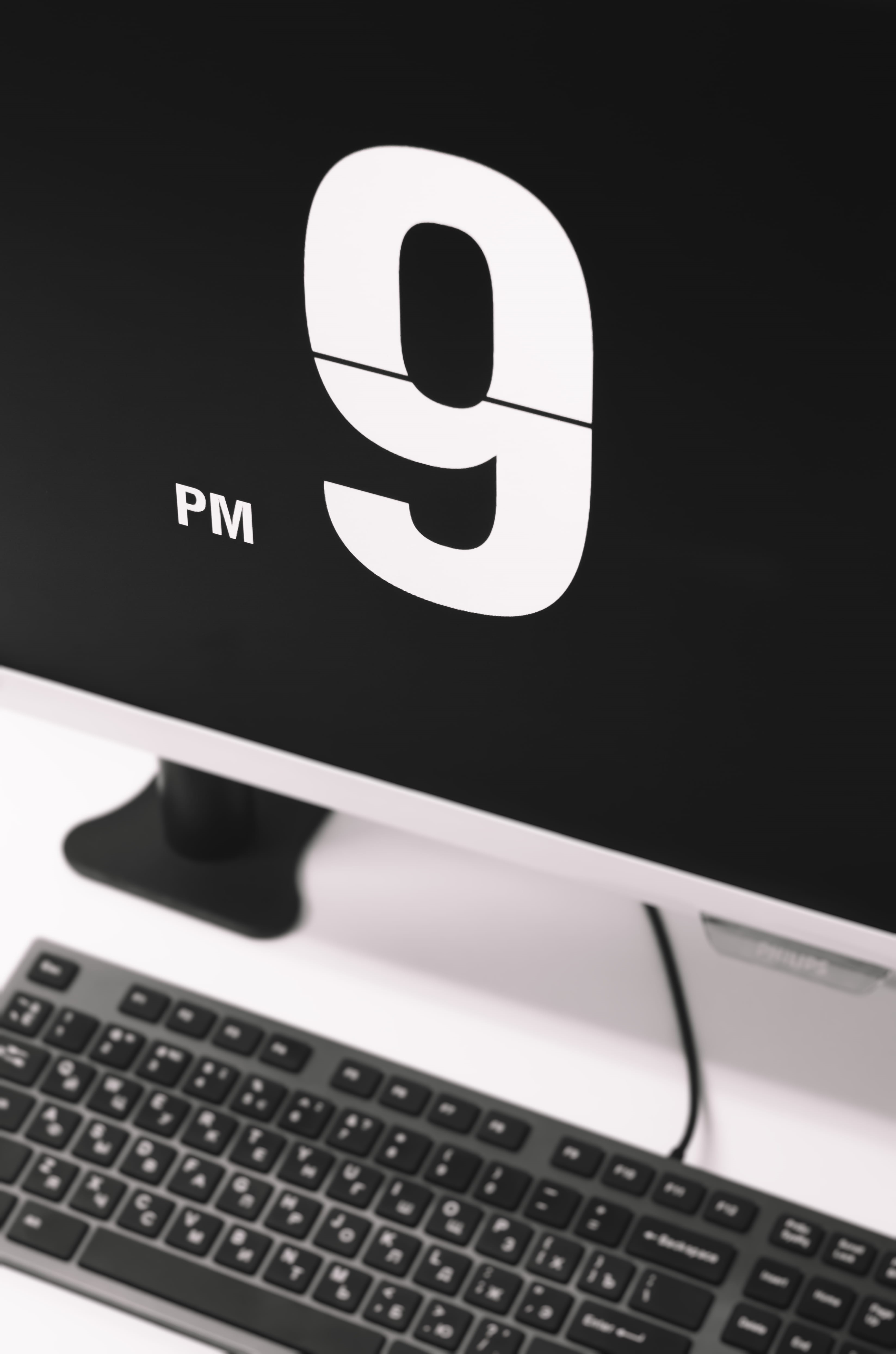 keyboard, indoors, 4K, computer network, white, western script, silver, monitor, communication, black color, nine, time, night, black, close-up, Phone HD Wallpaper