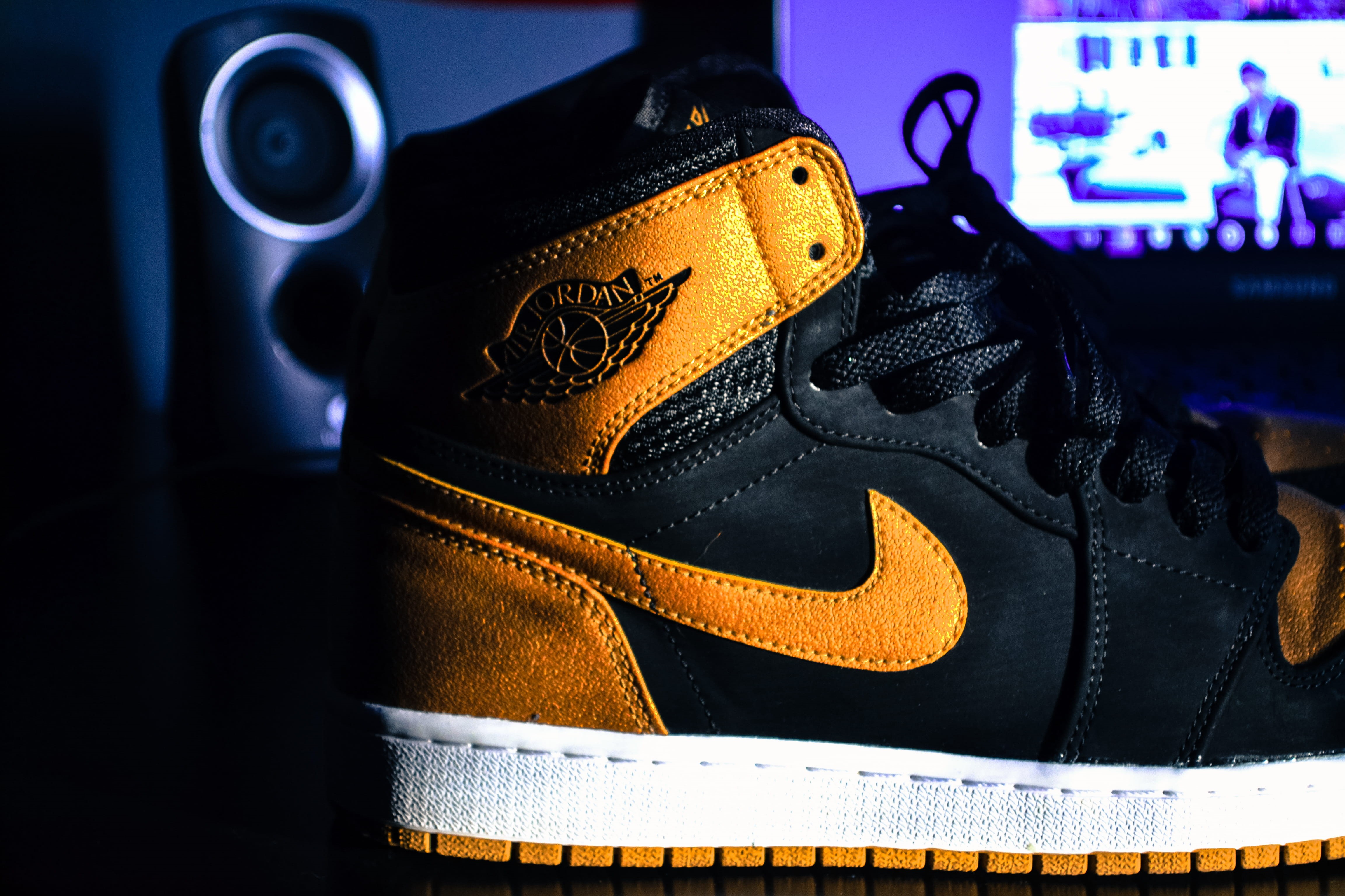 melo 1s, text, communication, footwear, person, close-up, electronics, textile, indoors, shoe, streetwear, day, no people, running shoe, craft, screen, HD Wallpaper