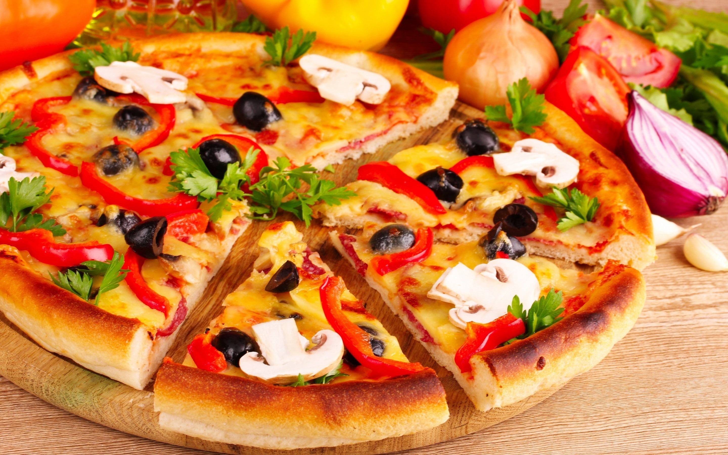 pizza, slices, 2K, vegetables, HD Wallpaper