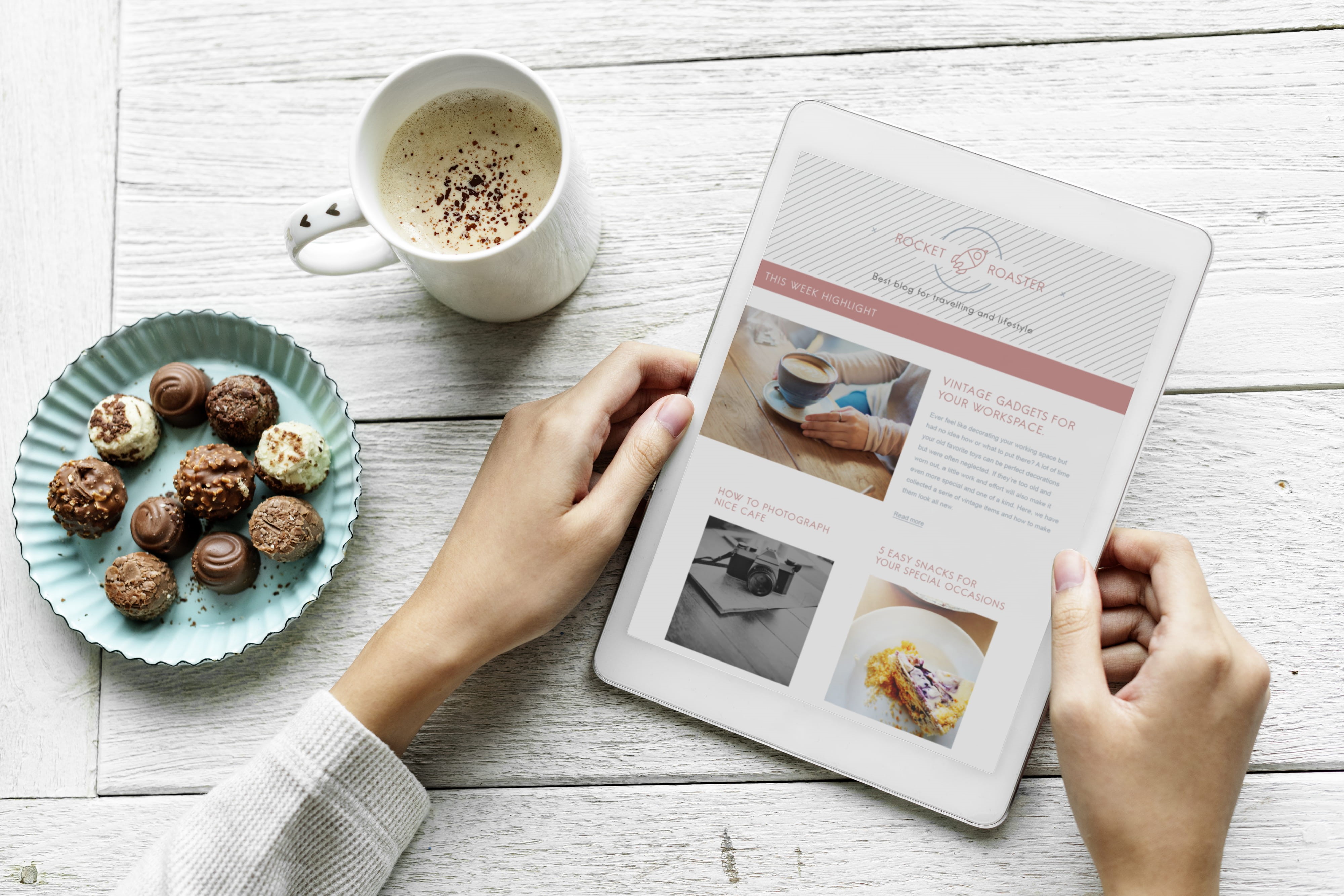 drink, indoors, dessert, technology, breakfast, human body part, mug, assortment, table, device, flat lay, connection, article, reading, wireless, blog, HD Wallpaper