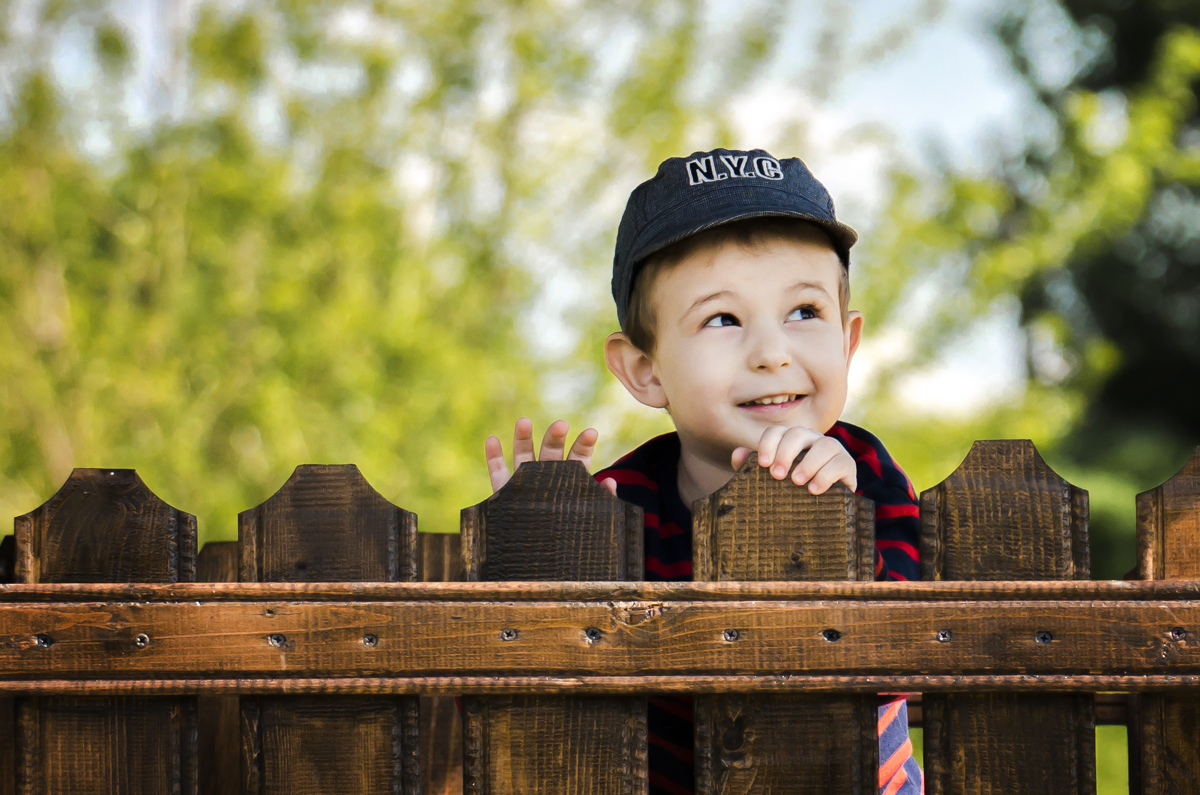 headshot, playing, males, front view, fence, innocence, cute, black, young, kid, standing, summer, 4K, real people, kids playing, family, children only, HD Wallpaper
