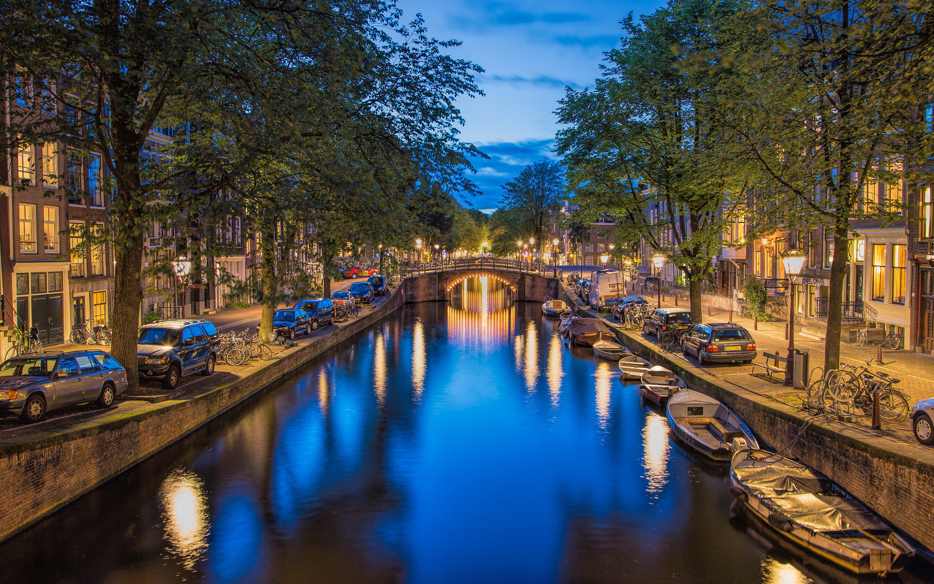 arch bridge, building exterior, street, bridge, amsterdam, view, reflection, plant, hd, ultra, mobile, tree, boats, laptop, water, house, nature, computers, HD Wallpaper