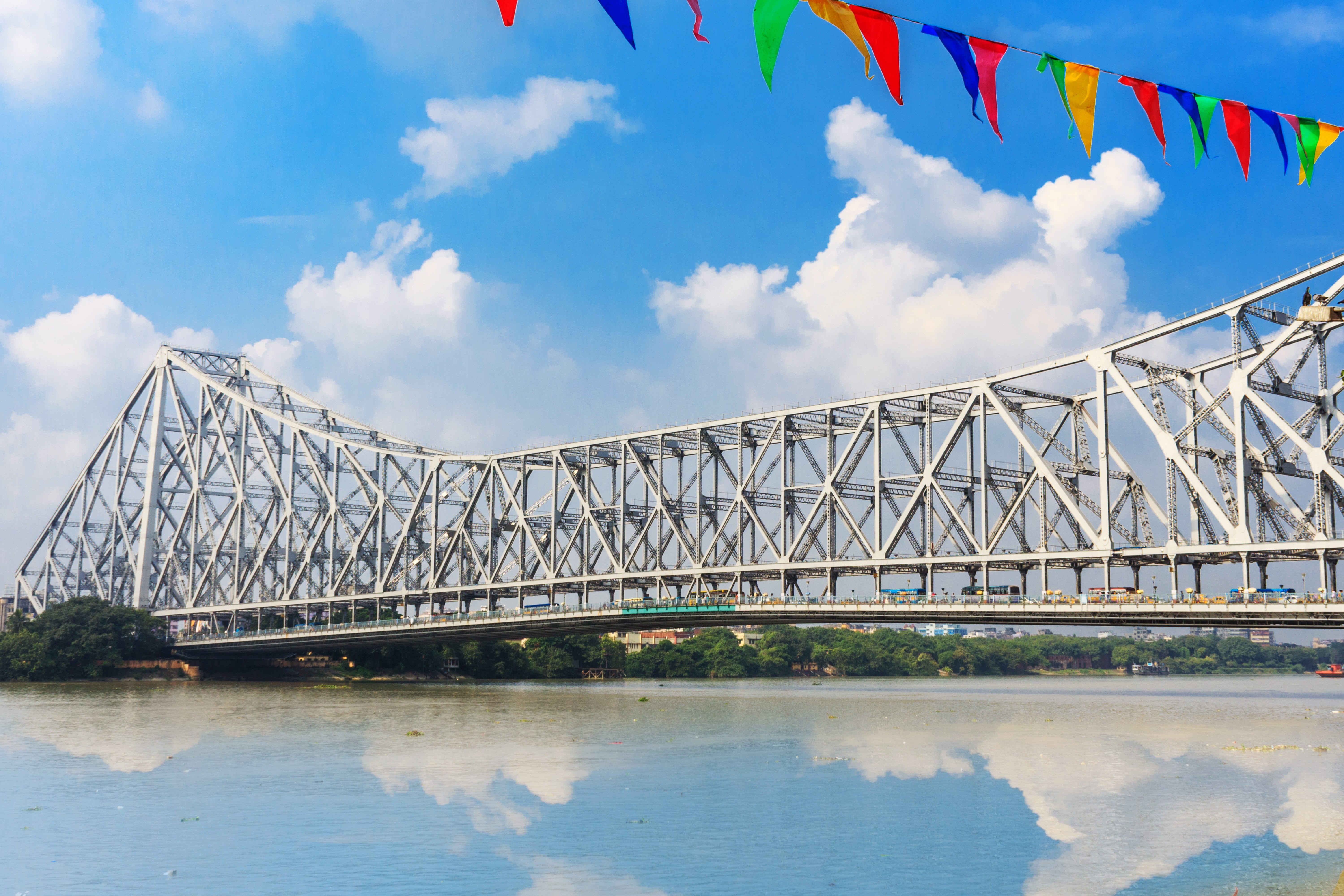 built structure, no people, flag, howrah bridge, calcutta, cloud - sky, connection, bridge - man made structure, travel destinations, sky, india, kolkata, HD Wallpaper