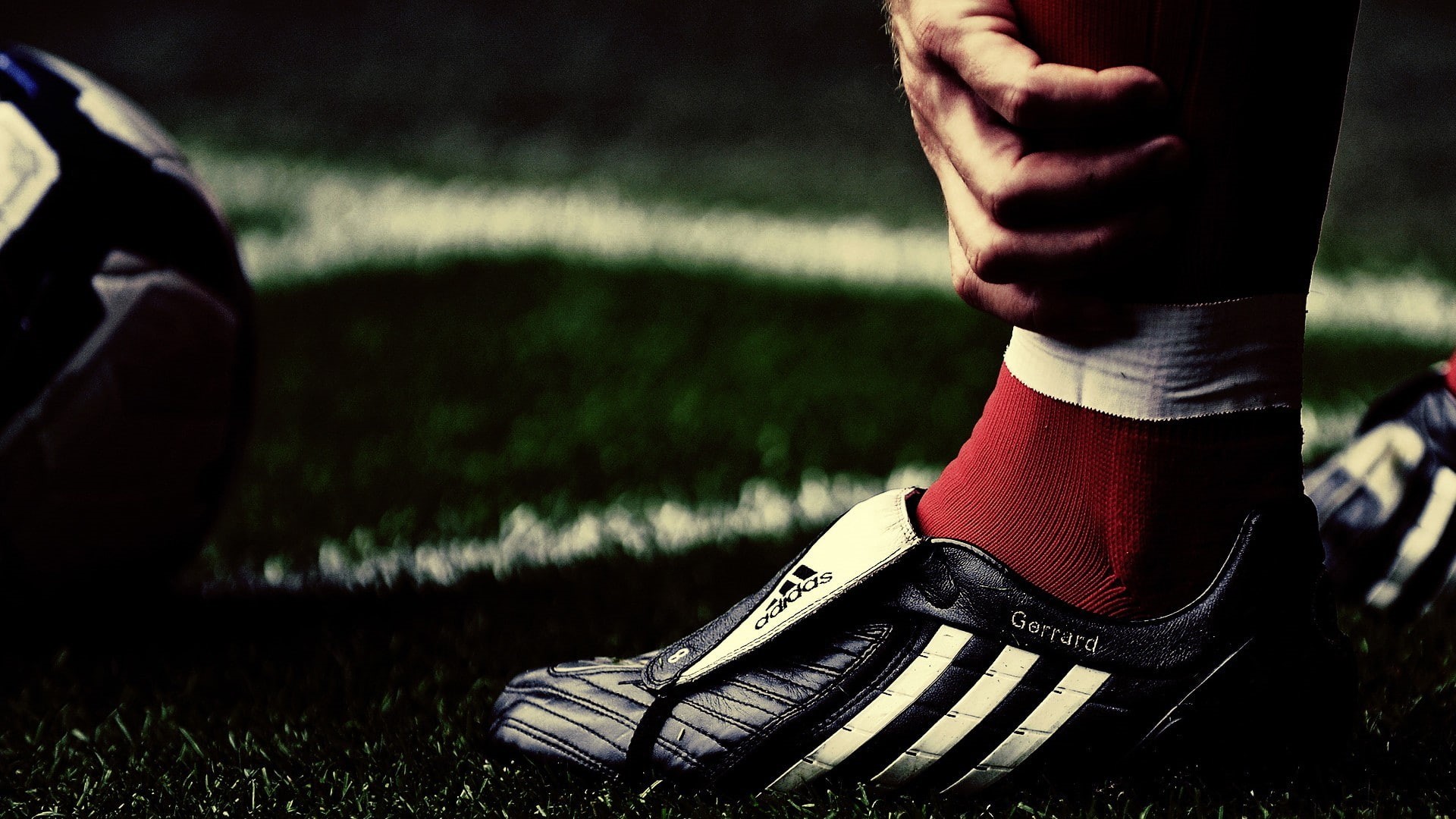 soccer, grass, Steven Gerrard, nature, human leg, plant, low section, leisure activity, outdoors, focus on foreground, athlete, human limb, sock, 1080P, HD Wallpaper