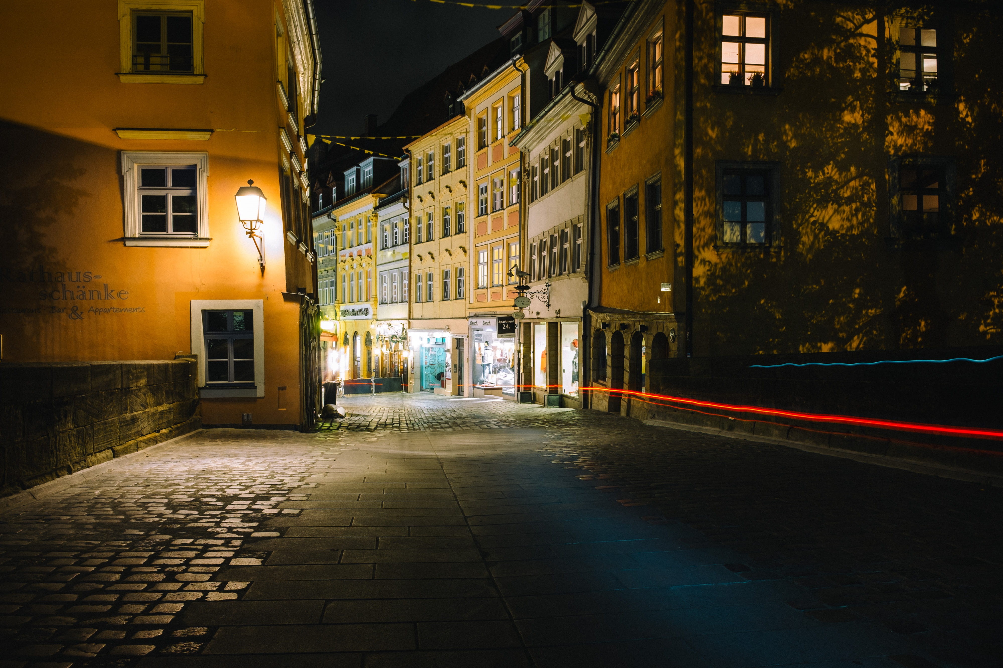 dark, alley, building, direction, historical, footpath, 4K, the way forward, residential district, illuminated, house, city, urban, river, europe, built structure, HD Wallpaper