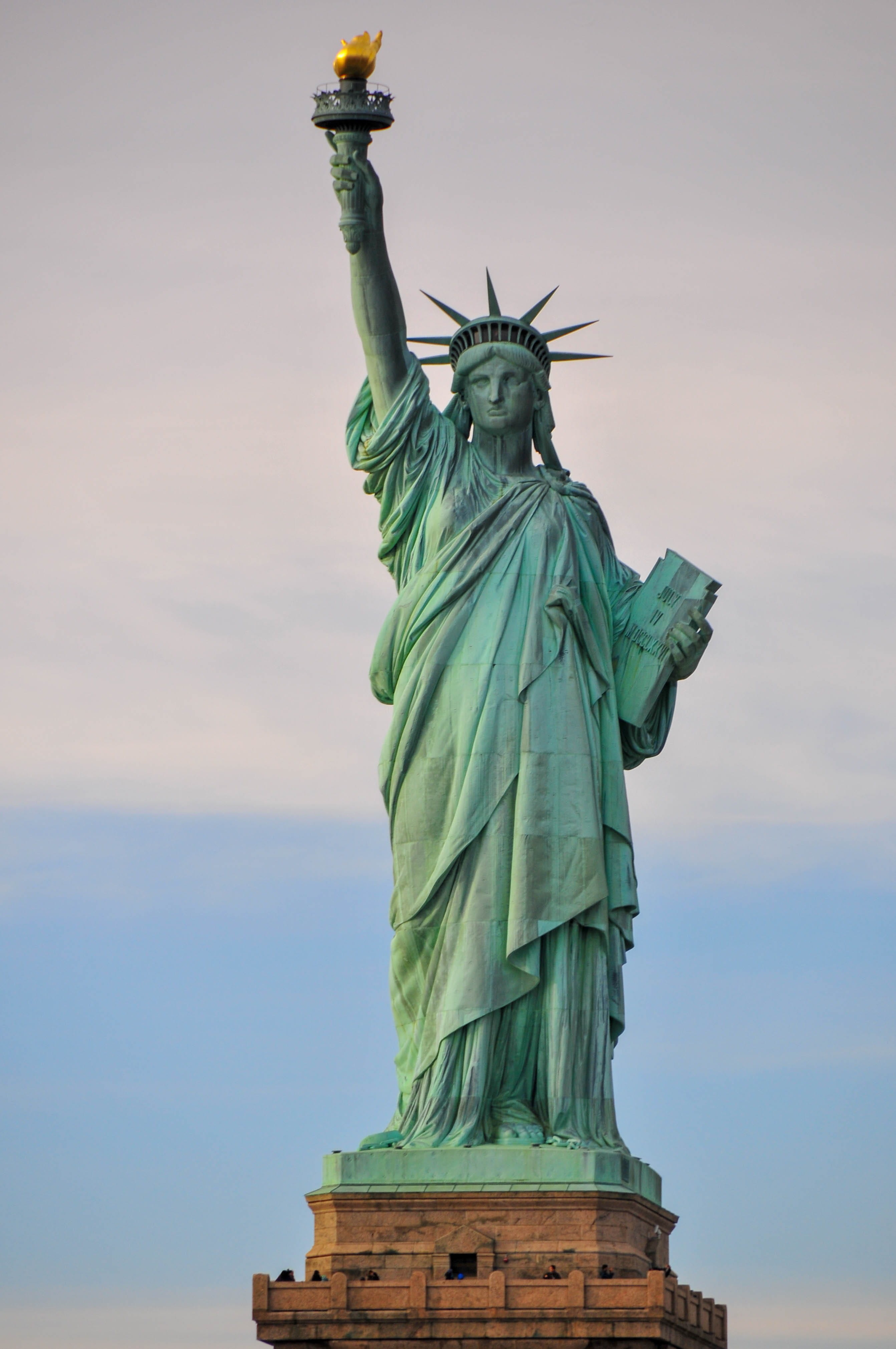 libert, representation, history, travel, nature, nyc, sky, human representation, architecture, art and craft, la, sculpture, low angle view, liberty, freedom, Phone HD Wallpaper