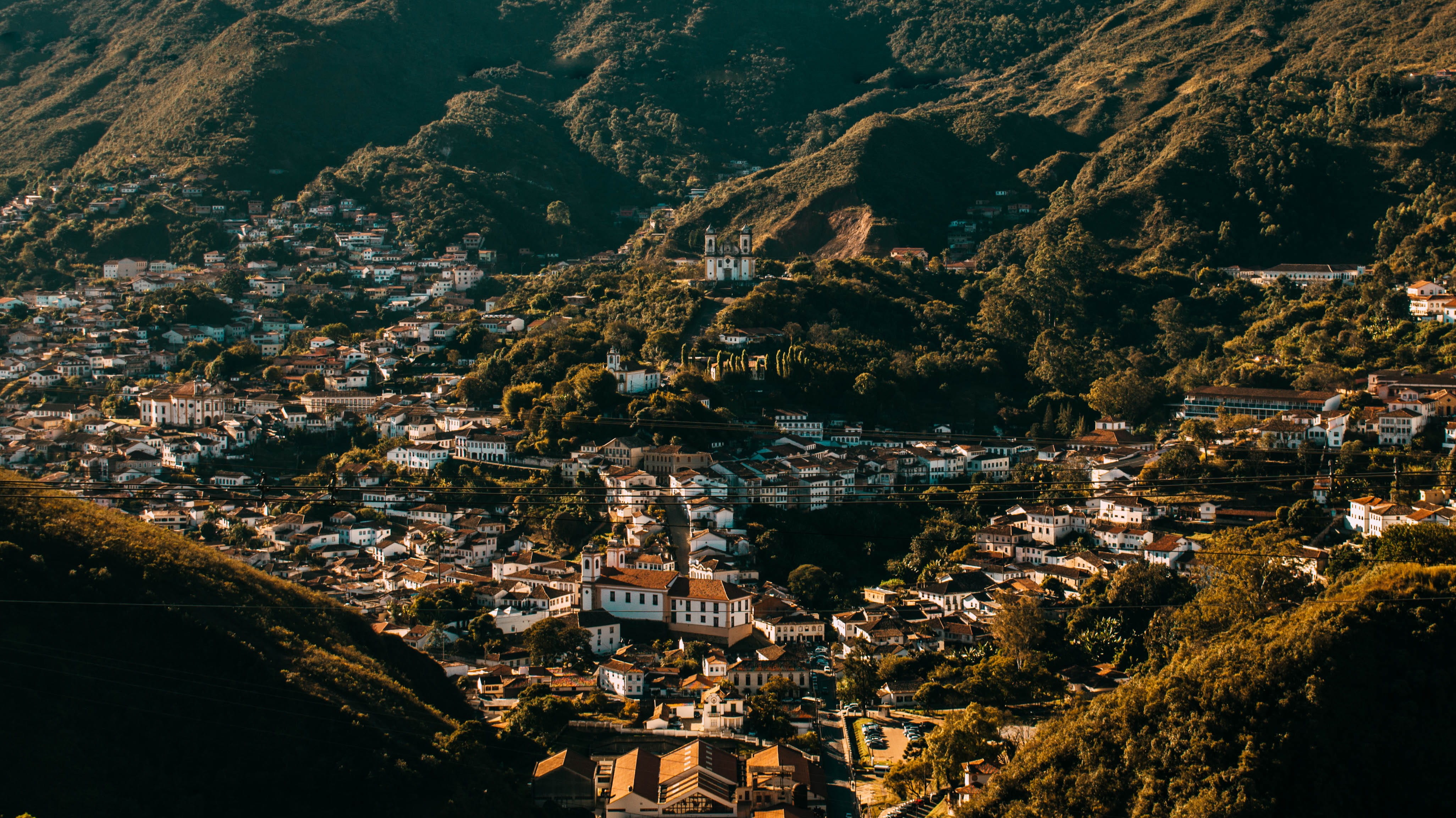 sight, crowded, architecture, top, 4K, mountain, home, buildings, trees, day, aerial view, cityscape, photo, plant, residential district, Ouro Preto, nature, HD Wallpaper