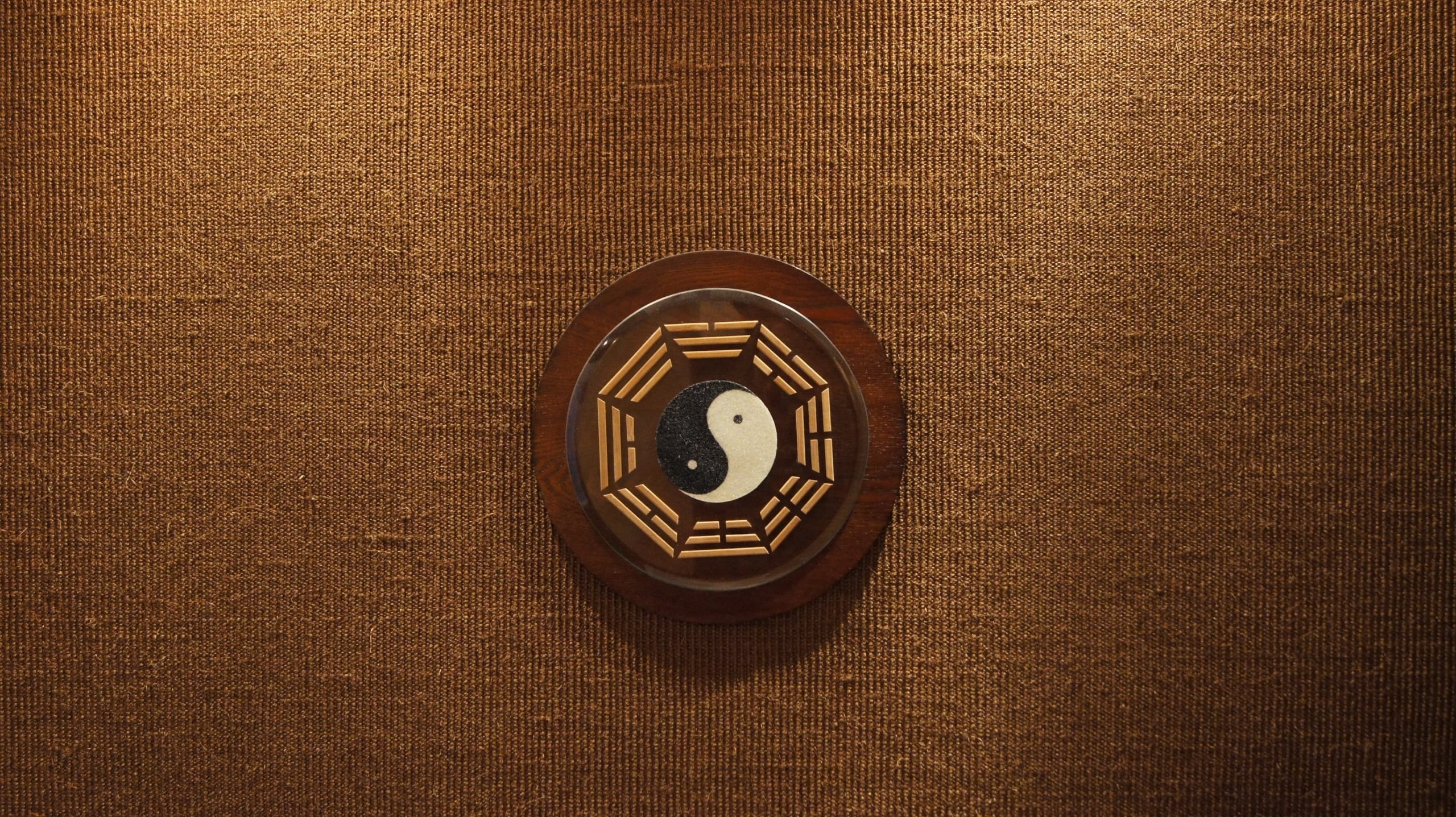 macro, safety, wood - Material, wall, directly above, simplicity, background, close-up, brown, no People, indoors, yang, tree, beige, shape, gold Colored, HD Wallpaper