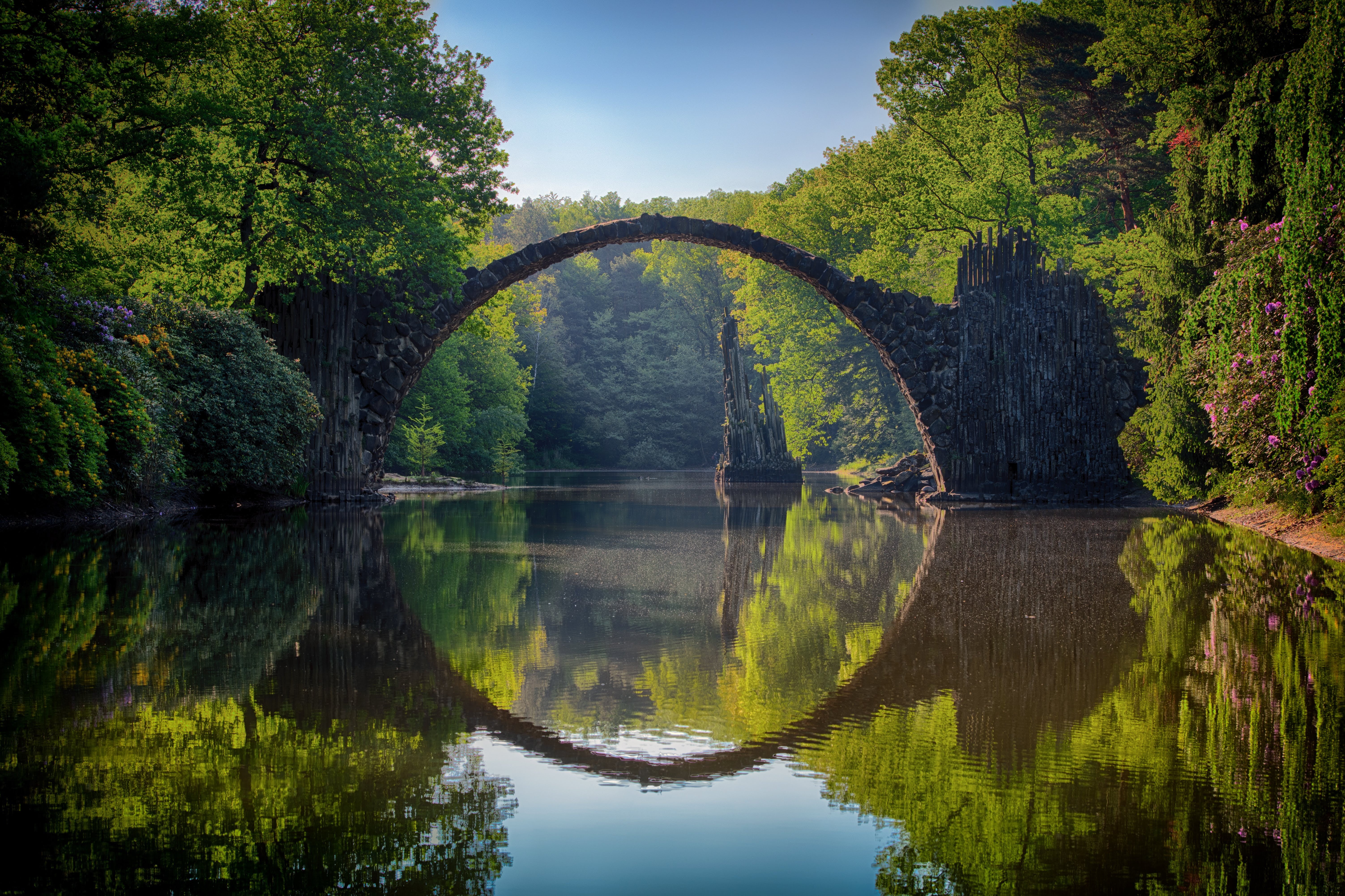 tranquil Scene, reflection, waterfront, green Color, leaf, river, travel, scenics - nature, landscape, tranquility, pond, scenics, no people, symmetry, HD Wallpaper