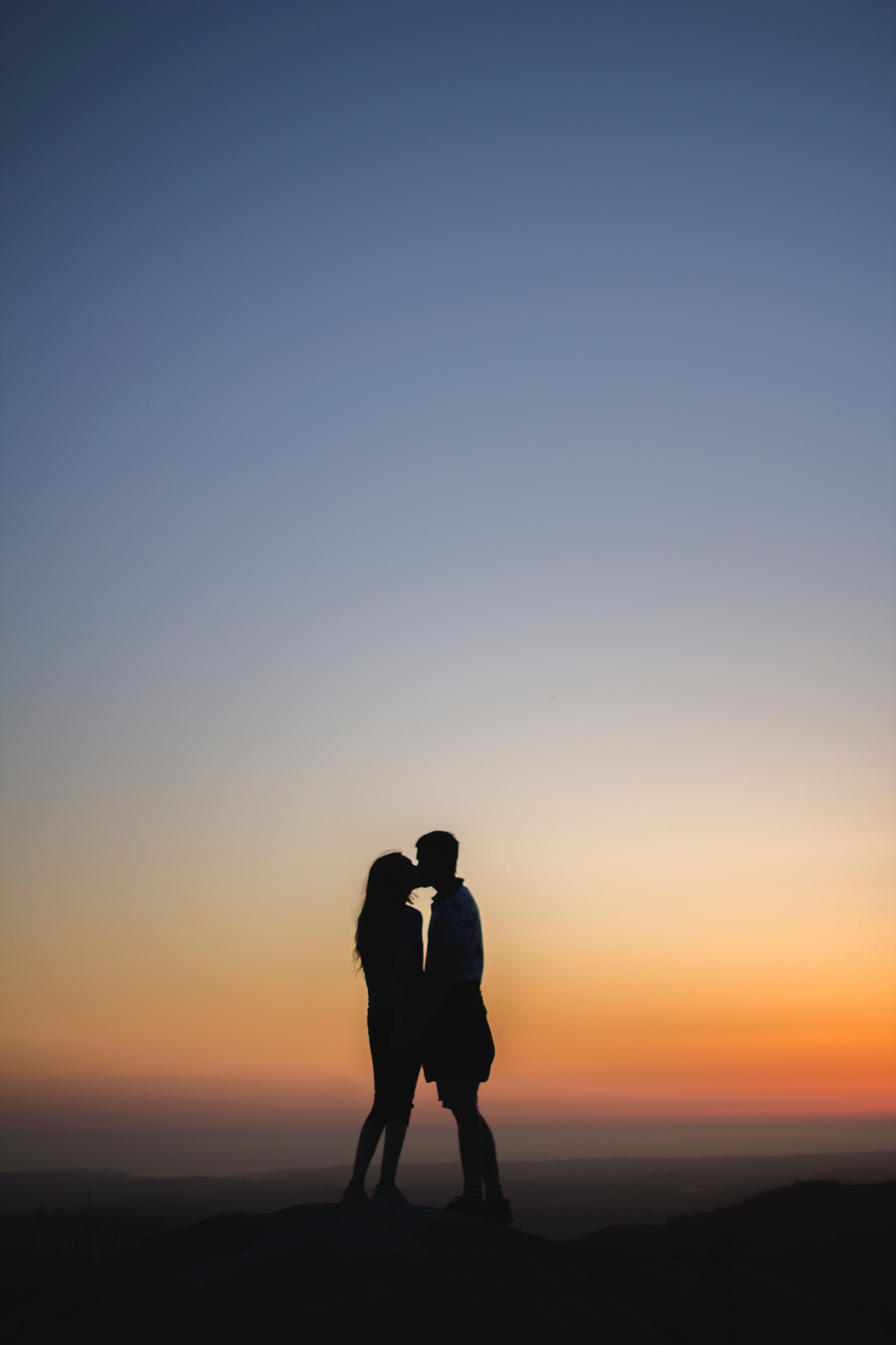 silhouettes, Love, 5K, Couple, art, cars, hd, kiss, lamborghini, Phone HD Wallpaper