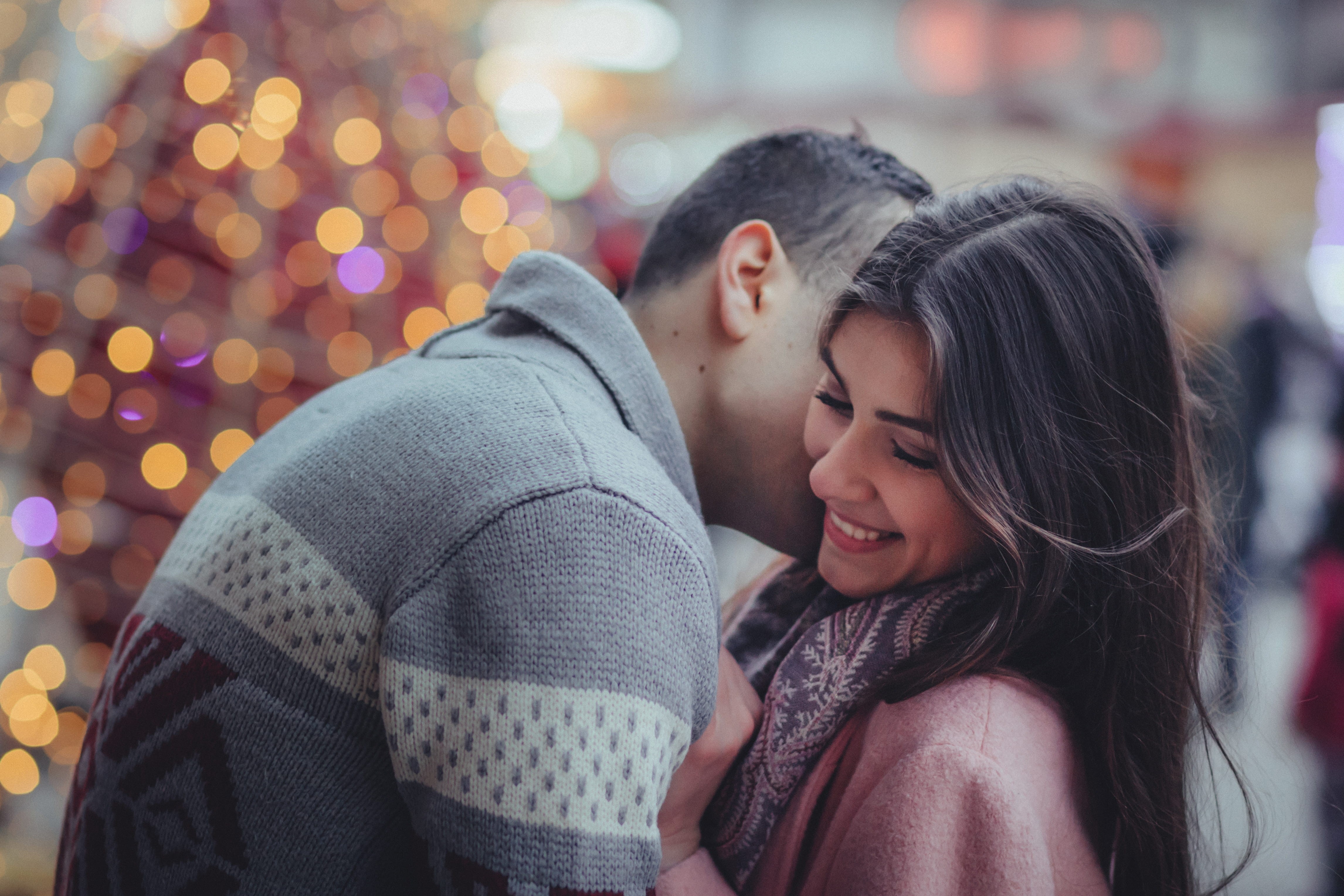 emotion, affectionate, winter, young women, man, two people, wear, embracing, women, fashion, kissing, woman, warm clothing, heterosexual couple, people, HD Wallpaper